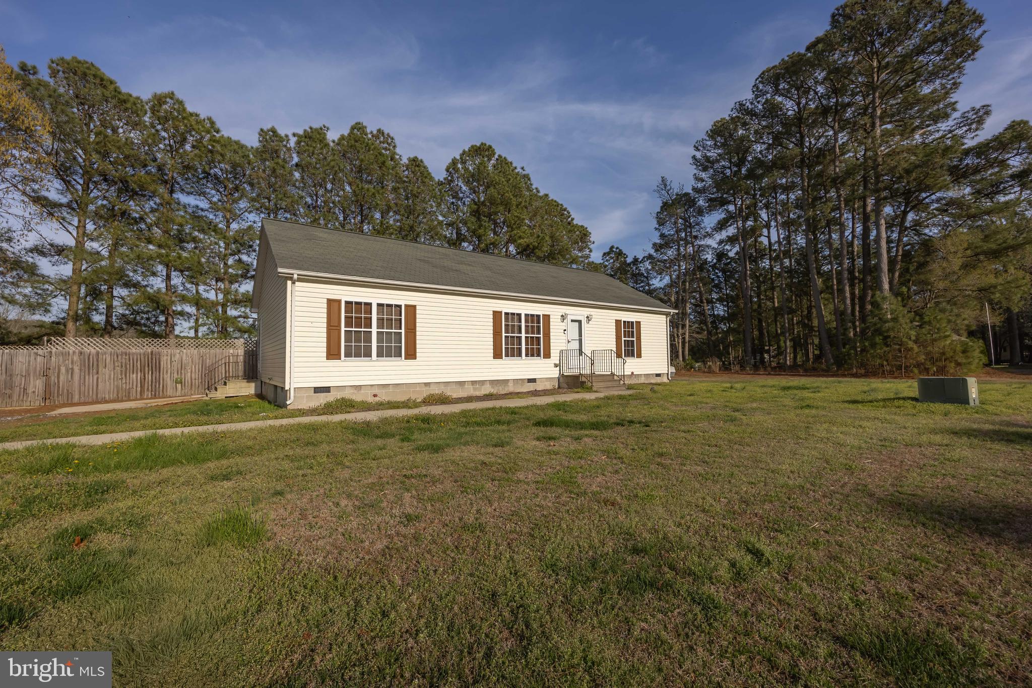 CHESAPEAKE PLACE - Residential