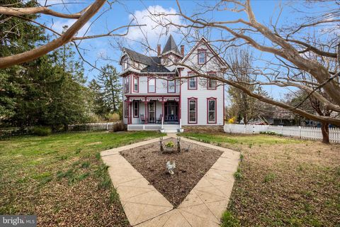 Homes For Sale - 200 E Main Street<br/> MIDDLETOWN, MD 21769