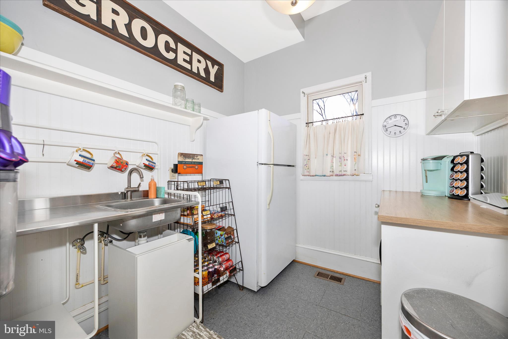 MIDDLETOWN - Residential