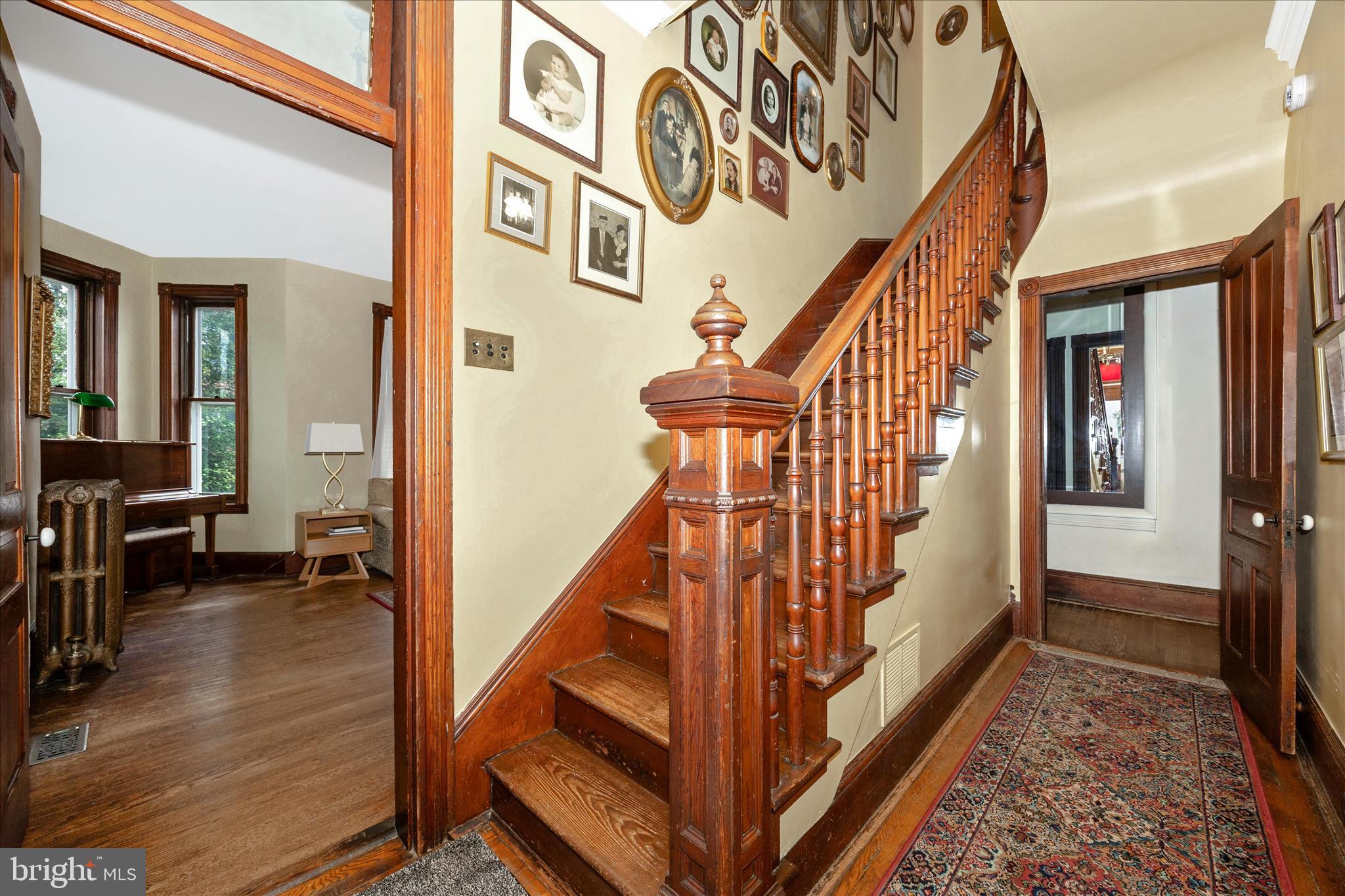 MIDDLETOWN - Residential