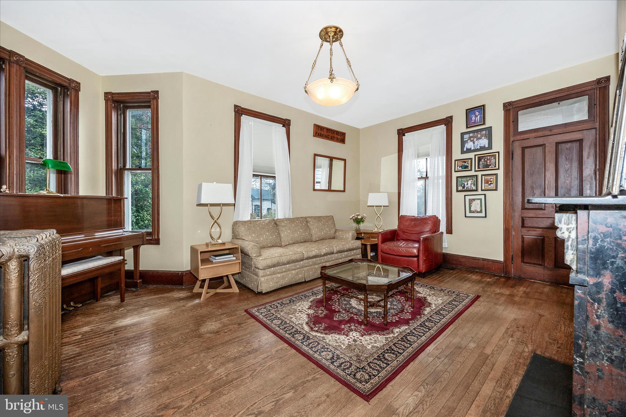 MIDDLETOWN - Residential