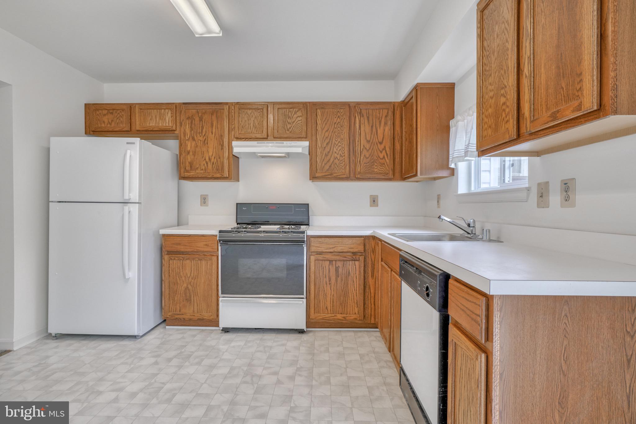 AMYCLAE ESTATES - Residential