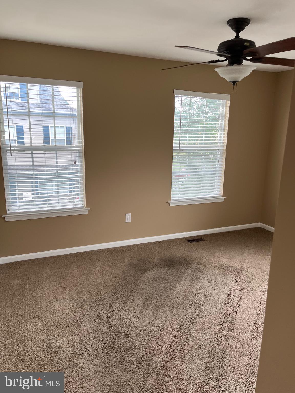 WATERFORD GREENE - Residential Lease