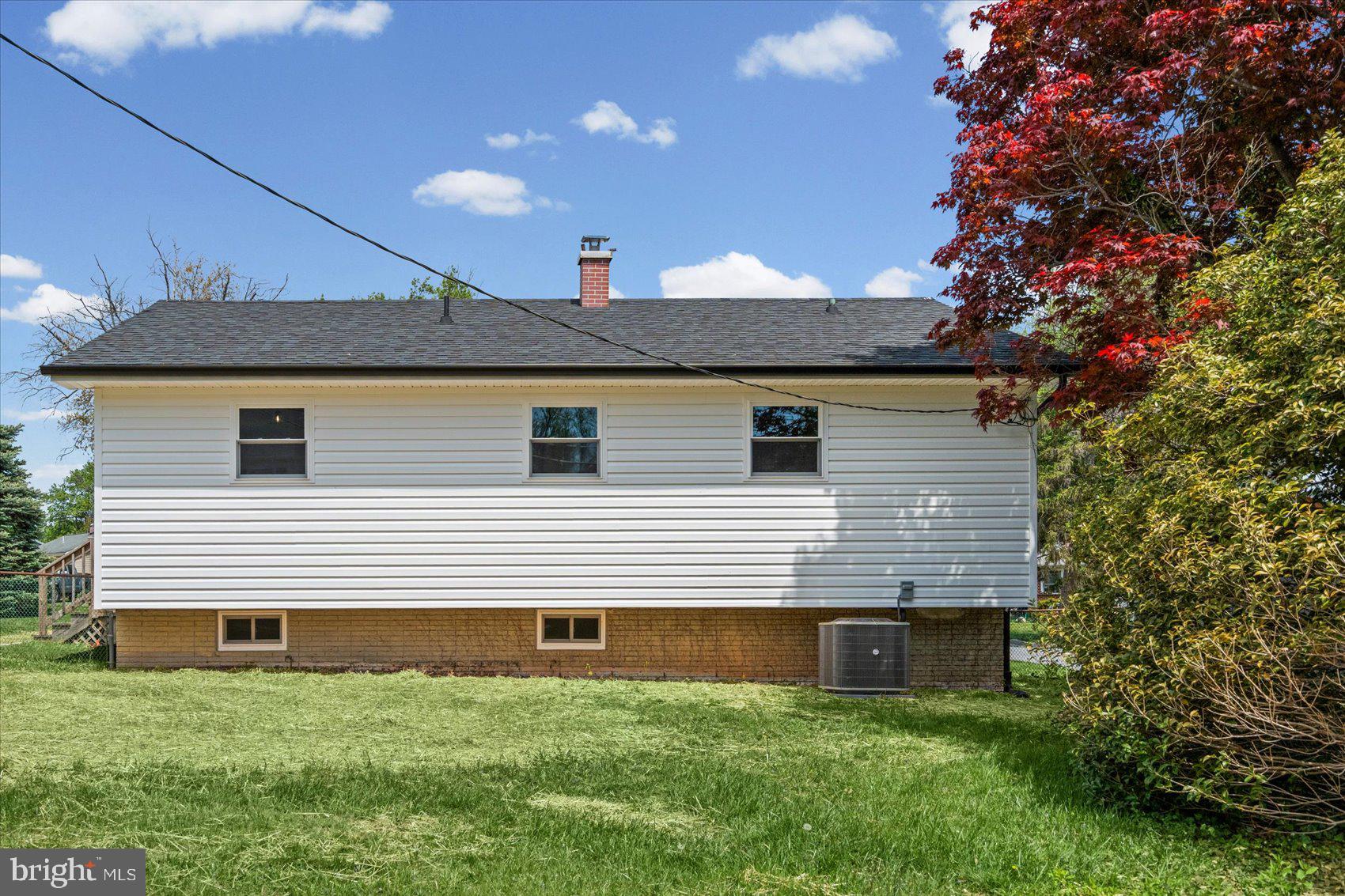 SUBURBIA - Residential