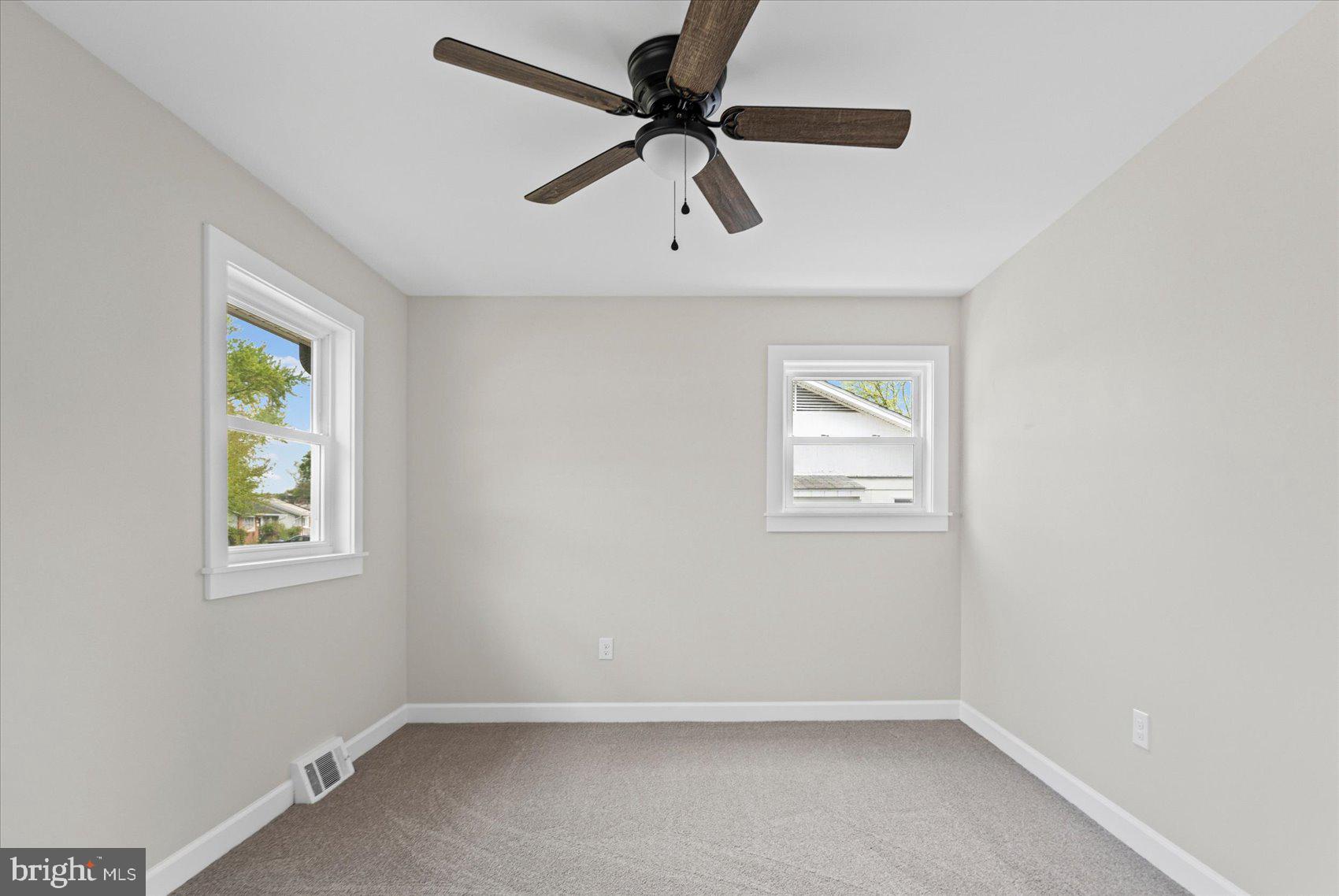 SUBURBIA - Residential