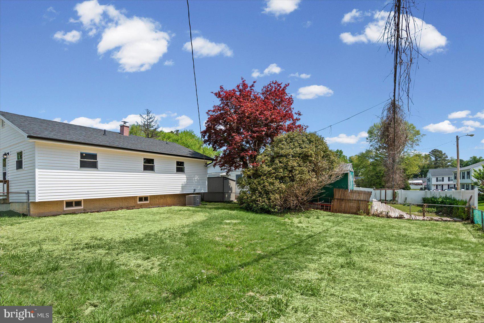 SUBURBIA - Residential