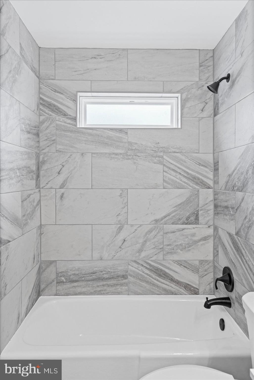 SUBURBIA - Residential