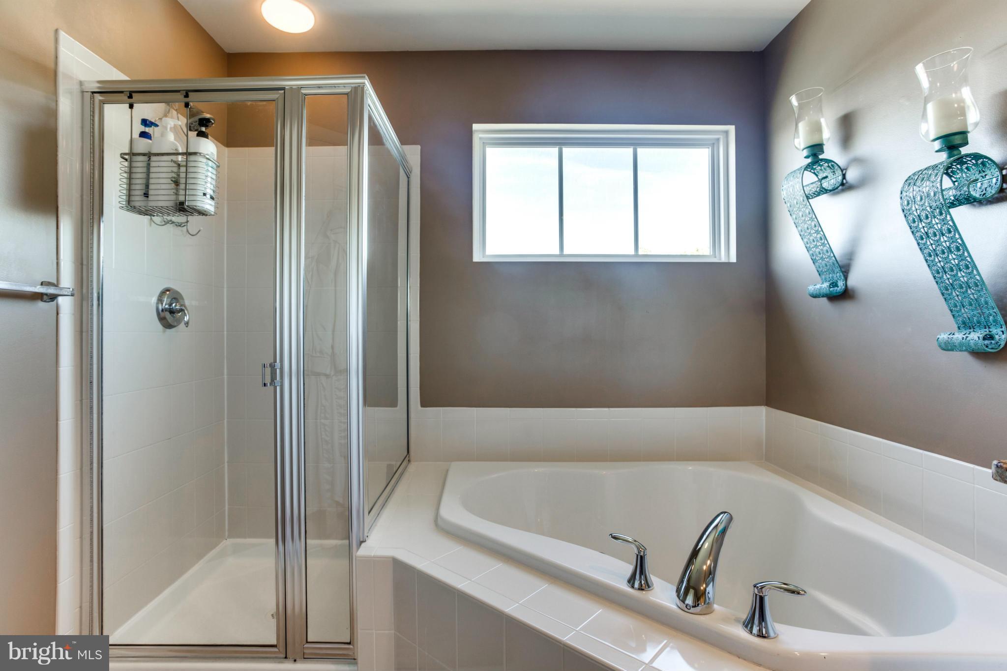 PEMBROOKE - Residential