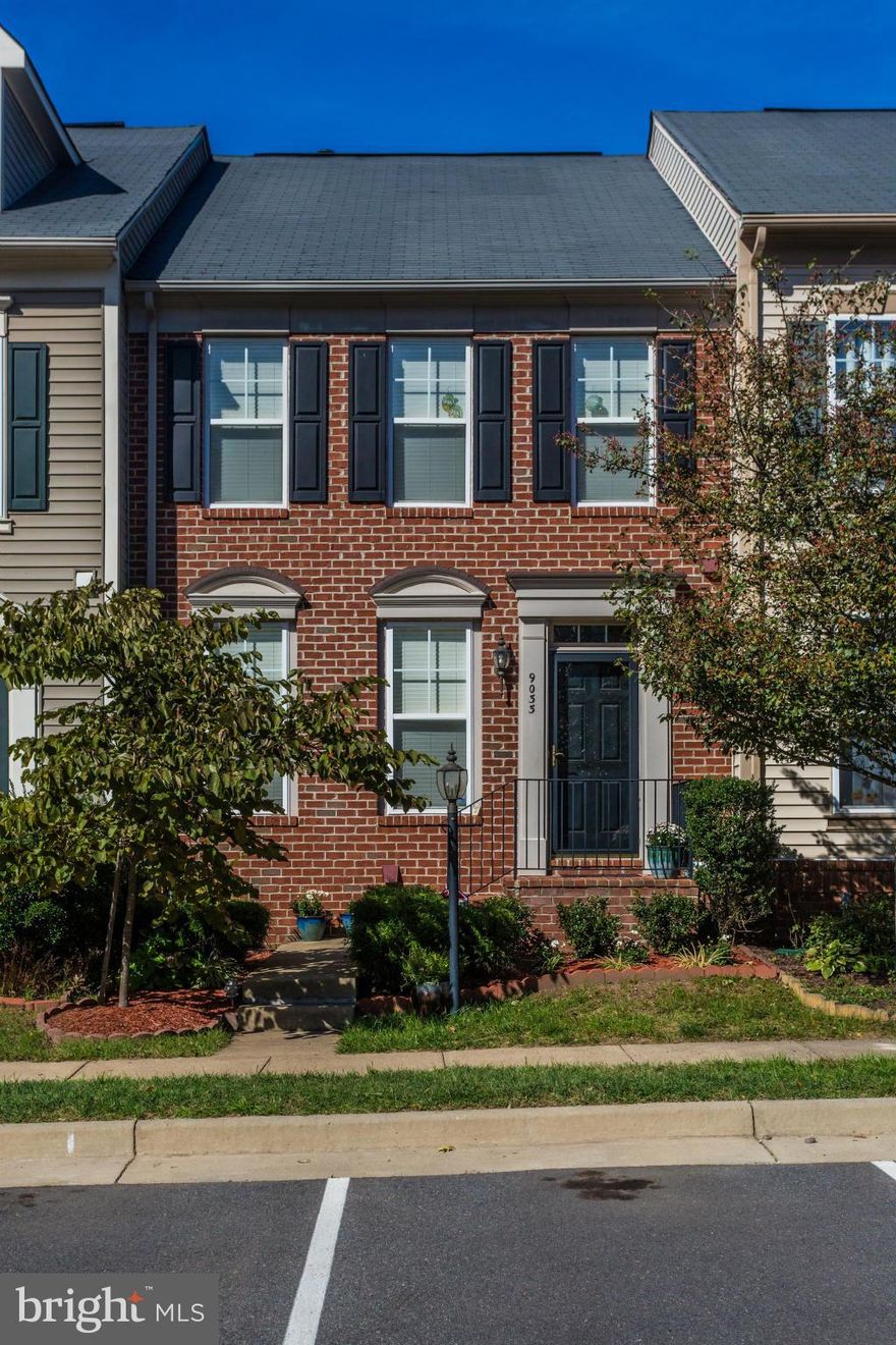 Brick-front TH w/ phenomenal views of lake.  Enjoy the sunset or local wildlife from the convenience of your deck w/ a retractable awning!  So much to like:  brand new HVAC, crown molding, hard-woods, cherry wood & granite builtins, open floor plan, gas fireplace & more!  Amenities : clubhouse, cafe, library, pool, sports complex, picnic & grills.  Near commuter routes (66) and shopping/dining.