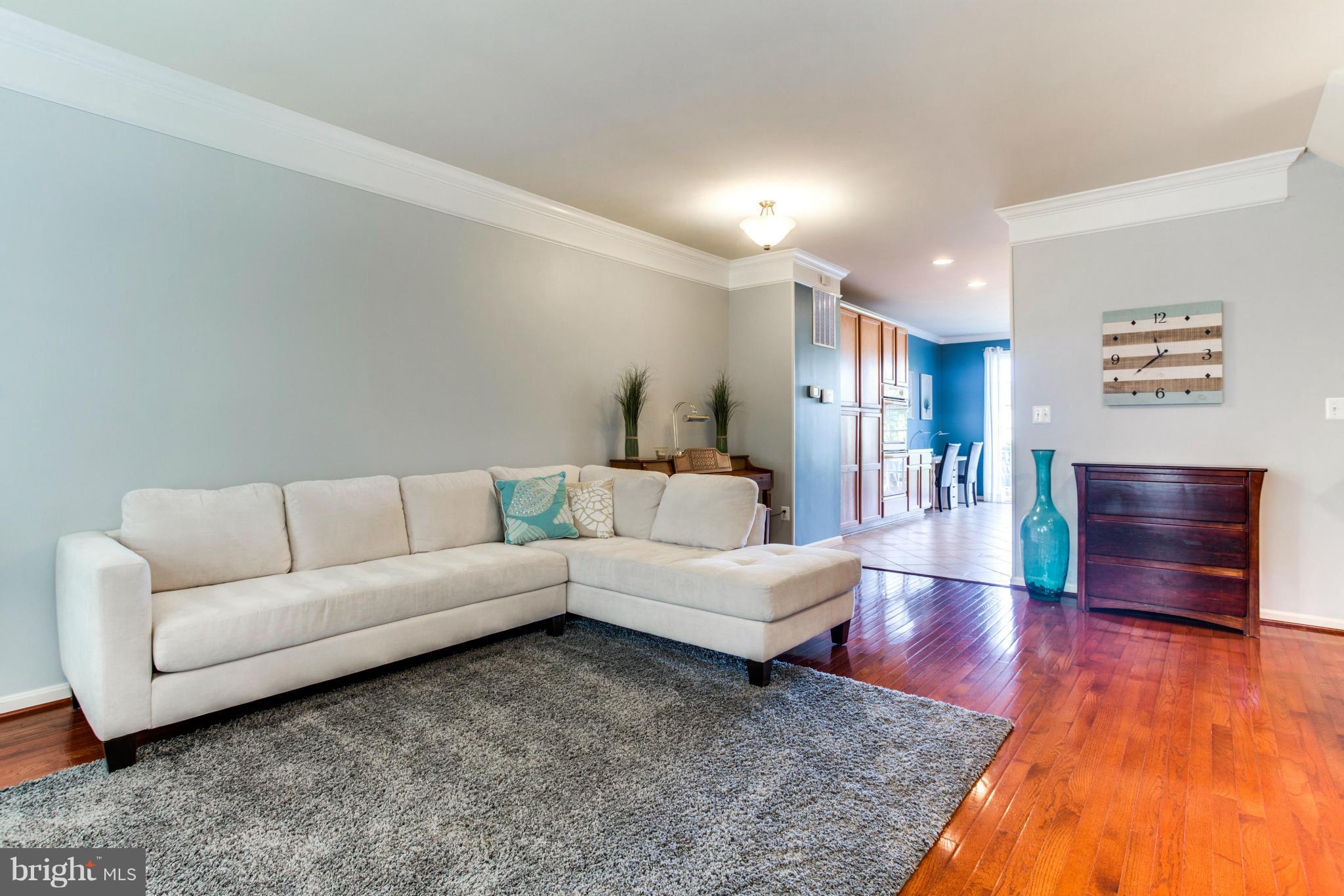 PEMBROOKE - Residential