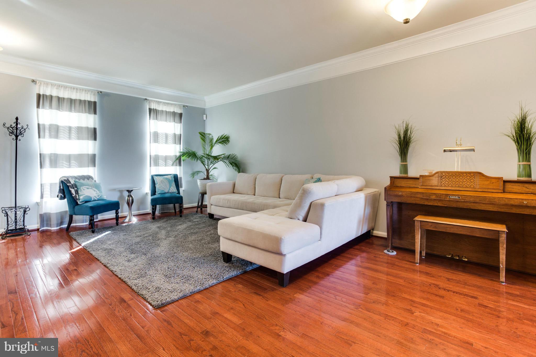 PEMBROOKE - Residential