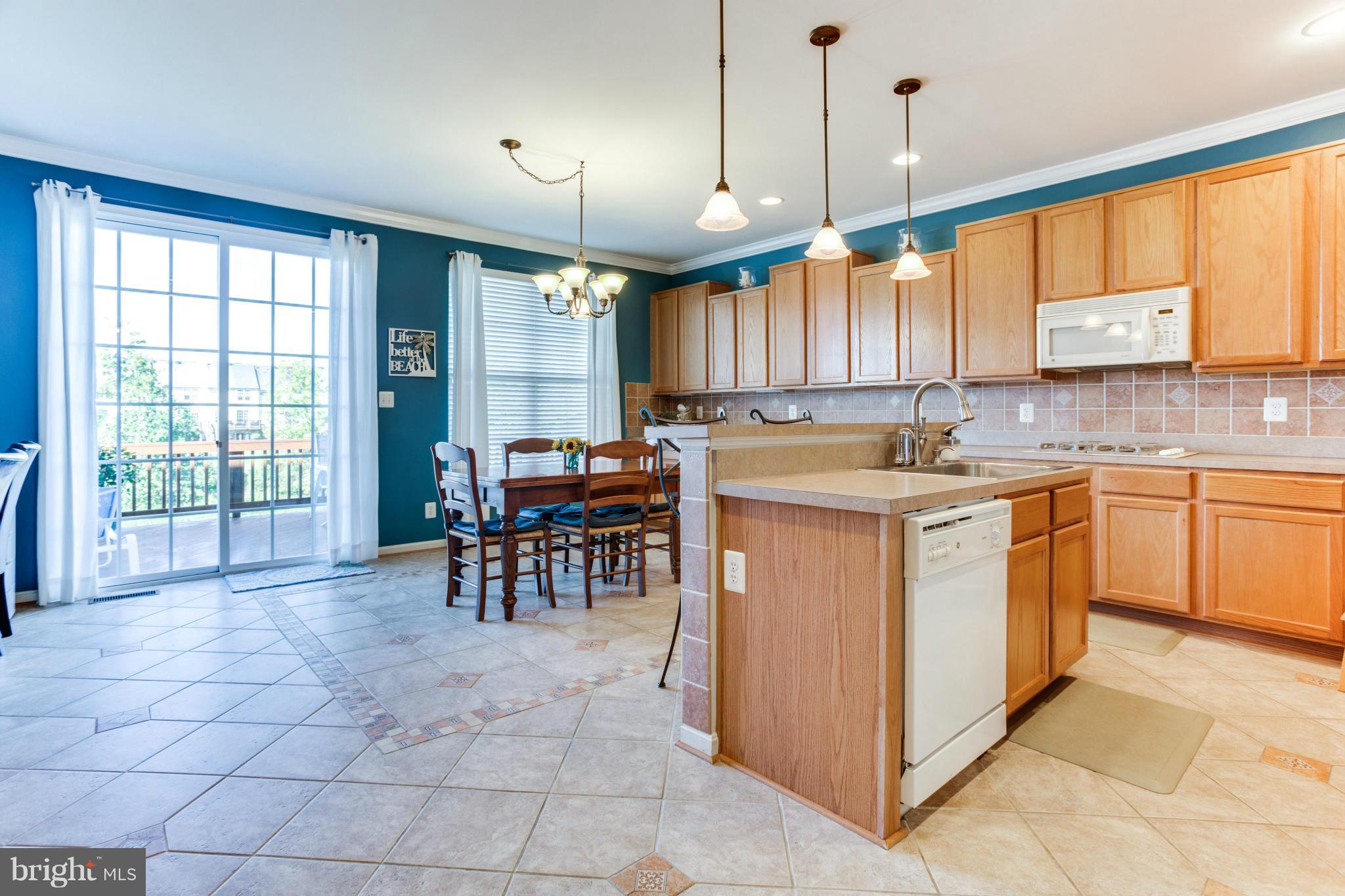 PEMBROOKE - Residential