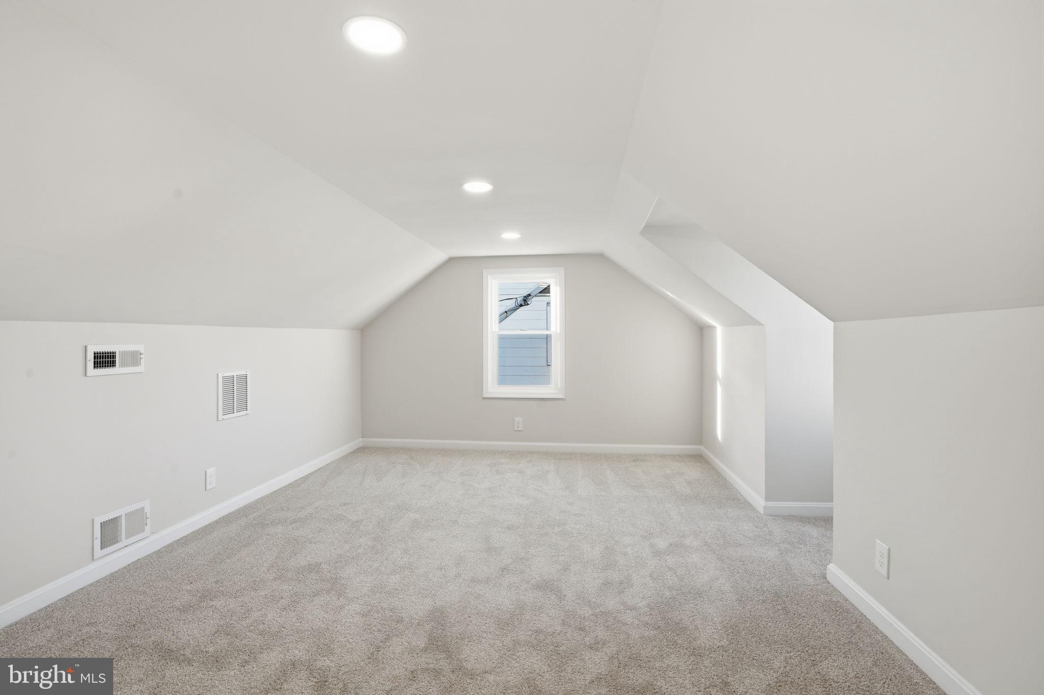 MURRAY POINT - Residential