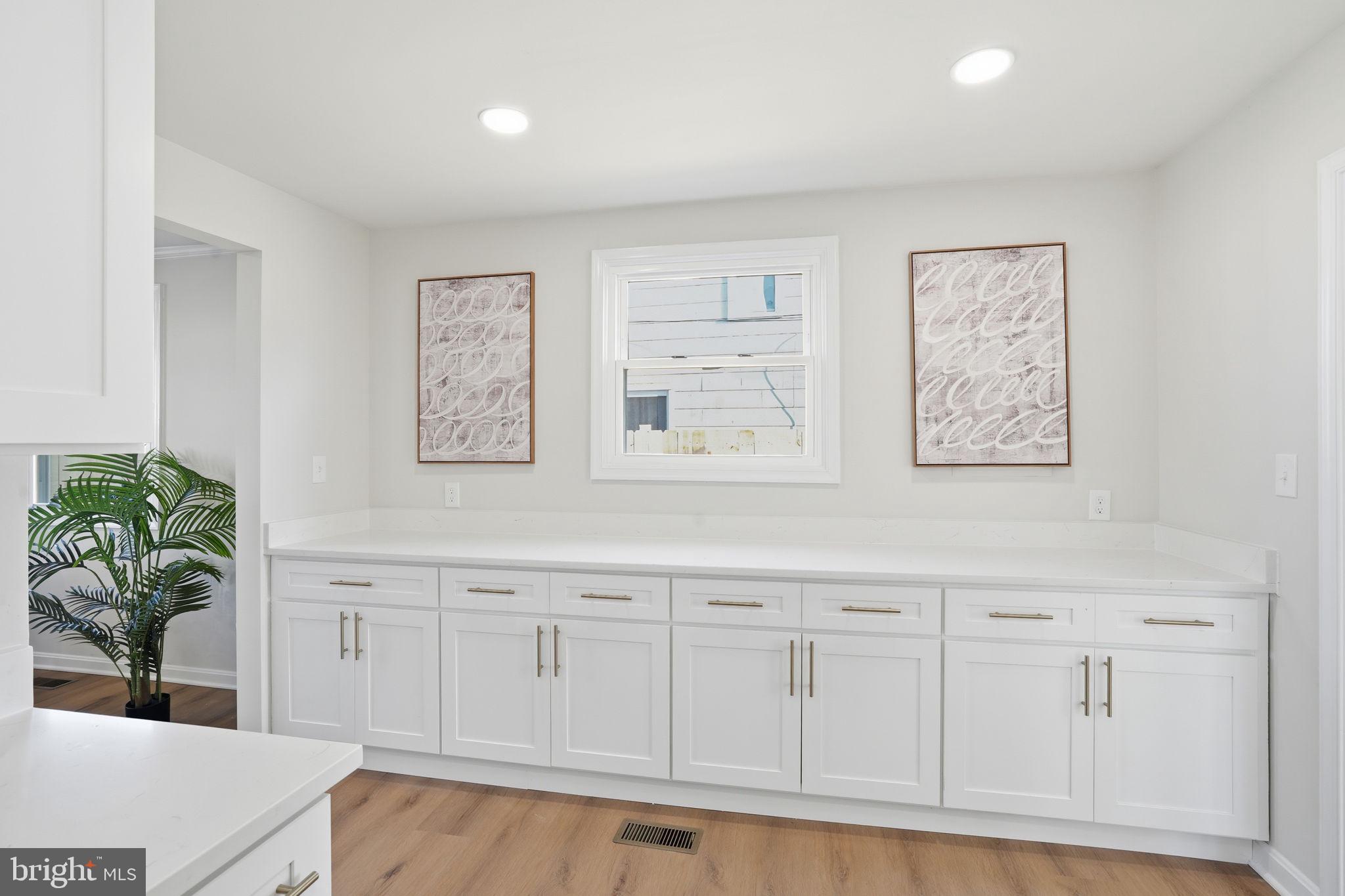 MURRAY POINT - Residential