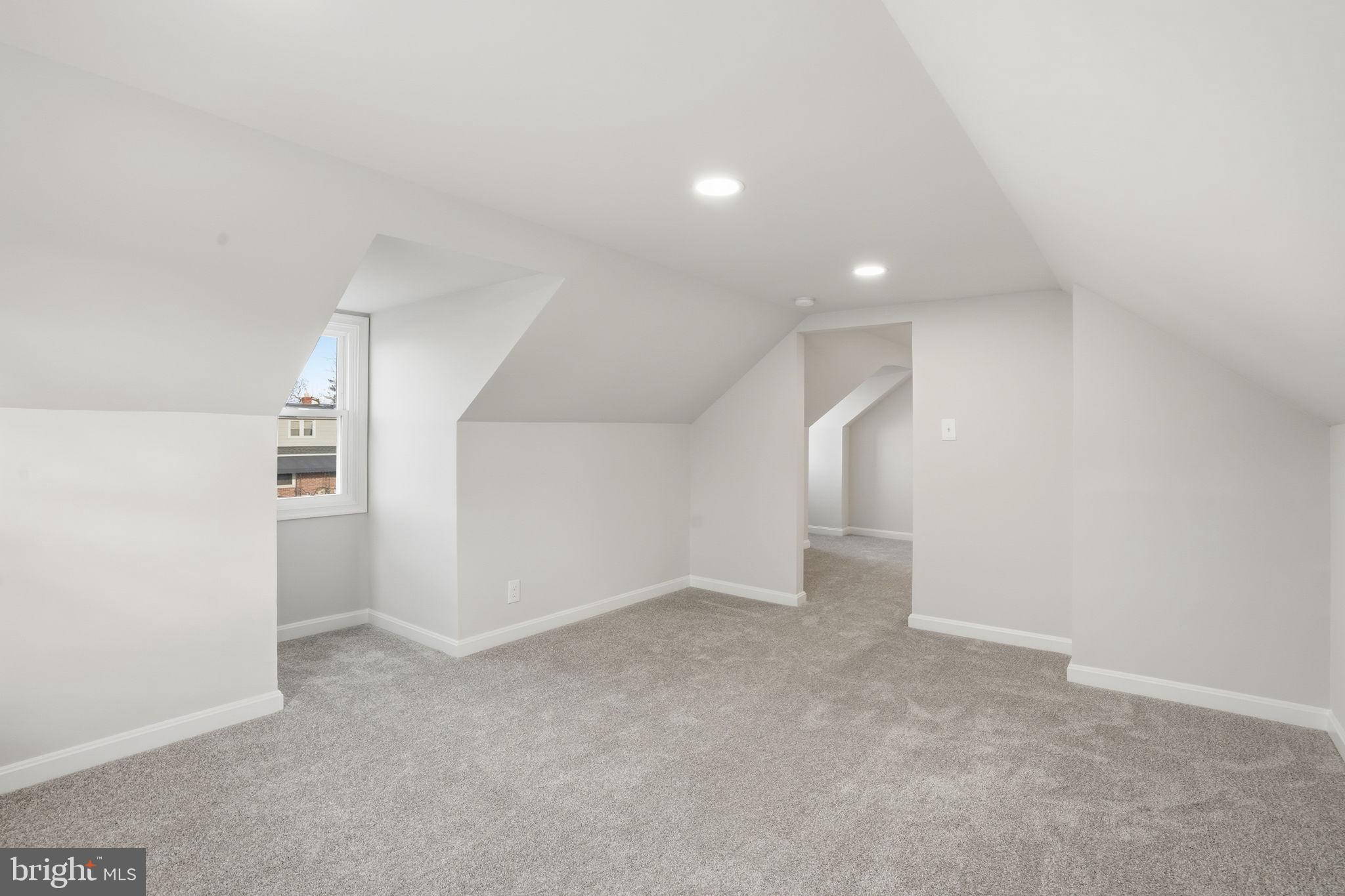 MURRAY POINT - Residential