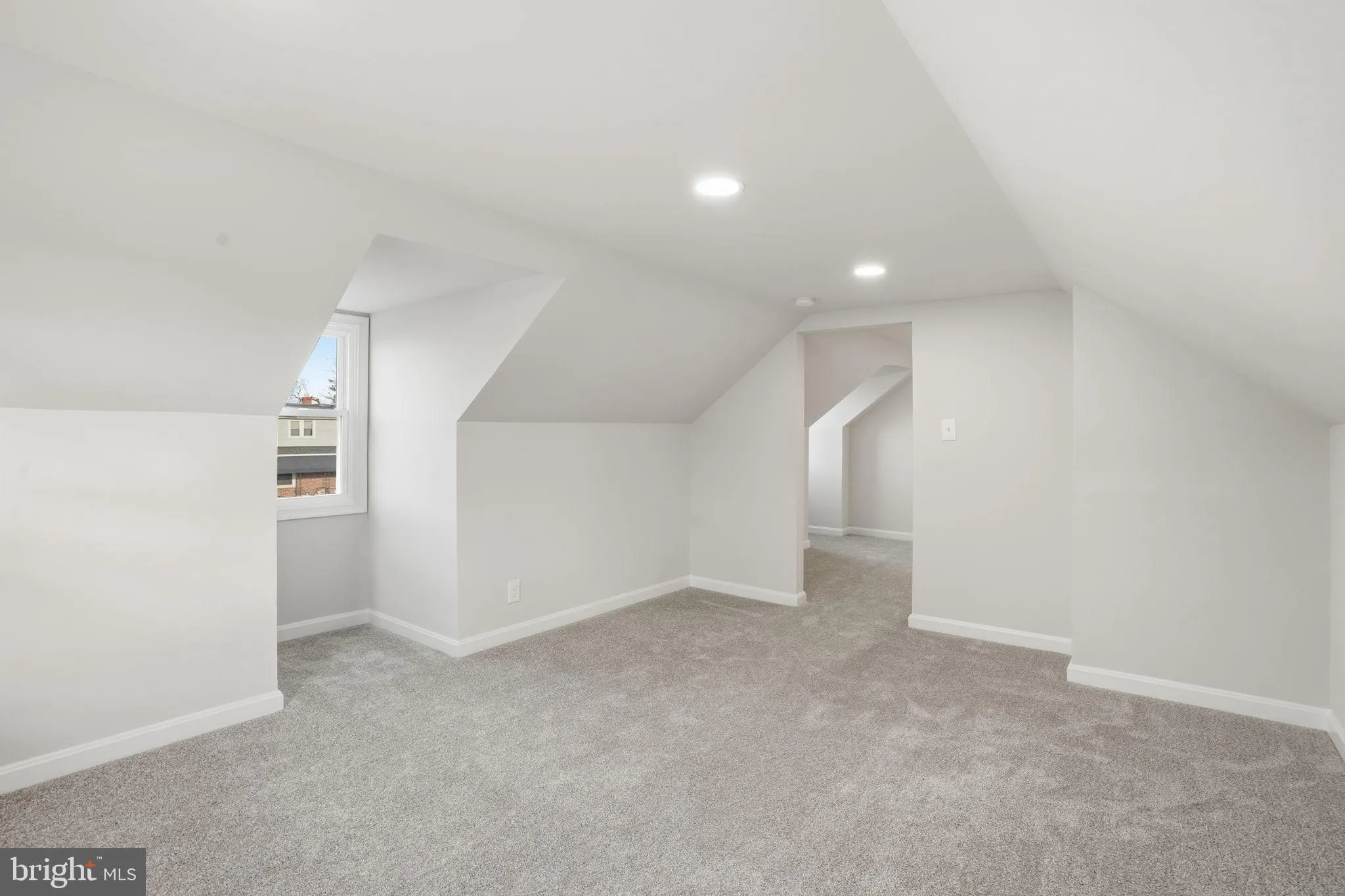 Baltimore, Maryland 21222, United States, 3 Bedrooms Bedrooms, ,2 BathroomsBathrooms,Residential,Active,254663