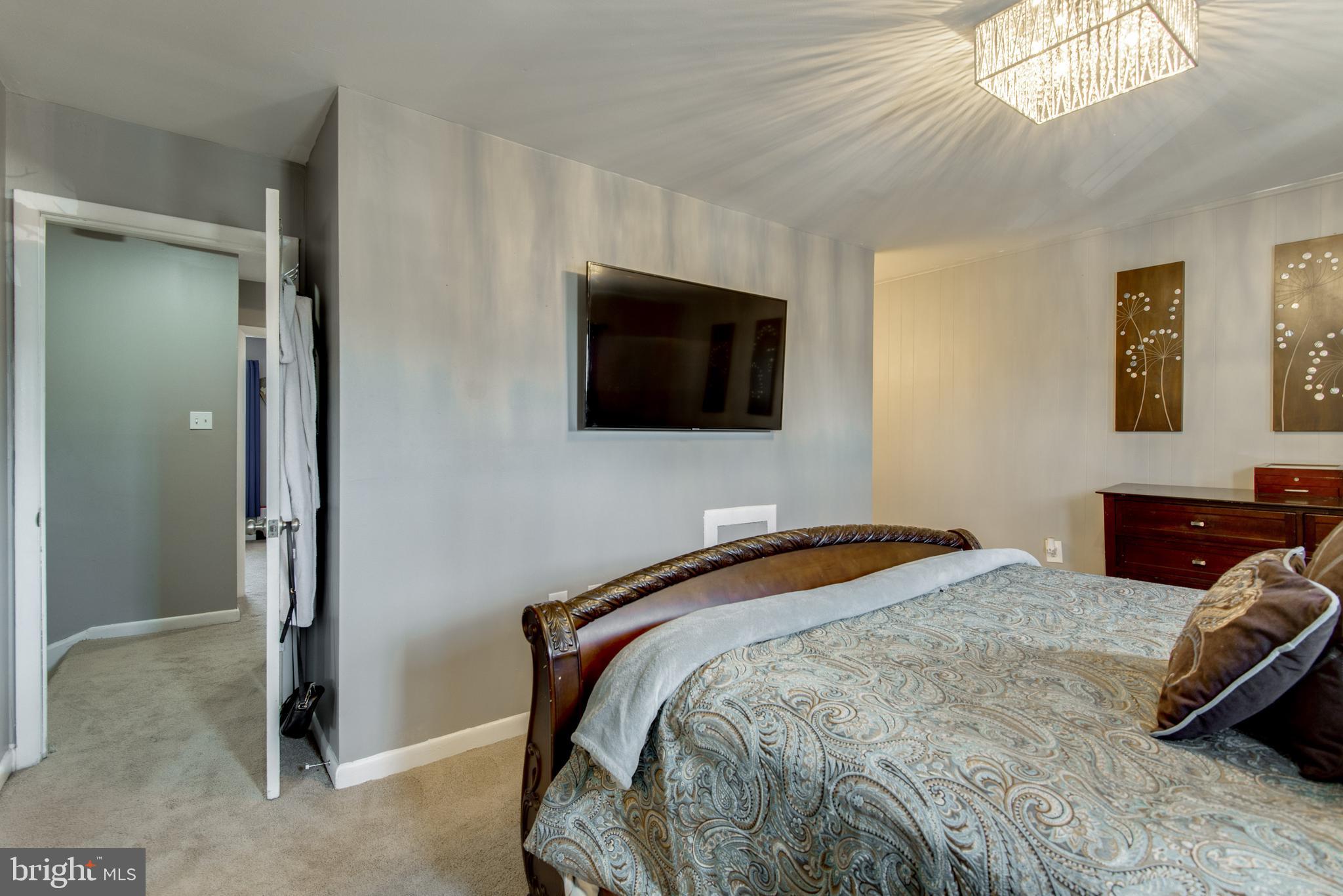 PRINCE PLACE III - Residential