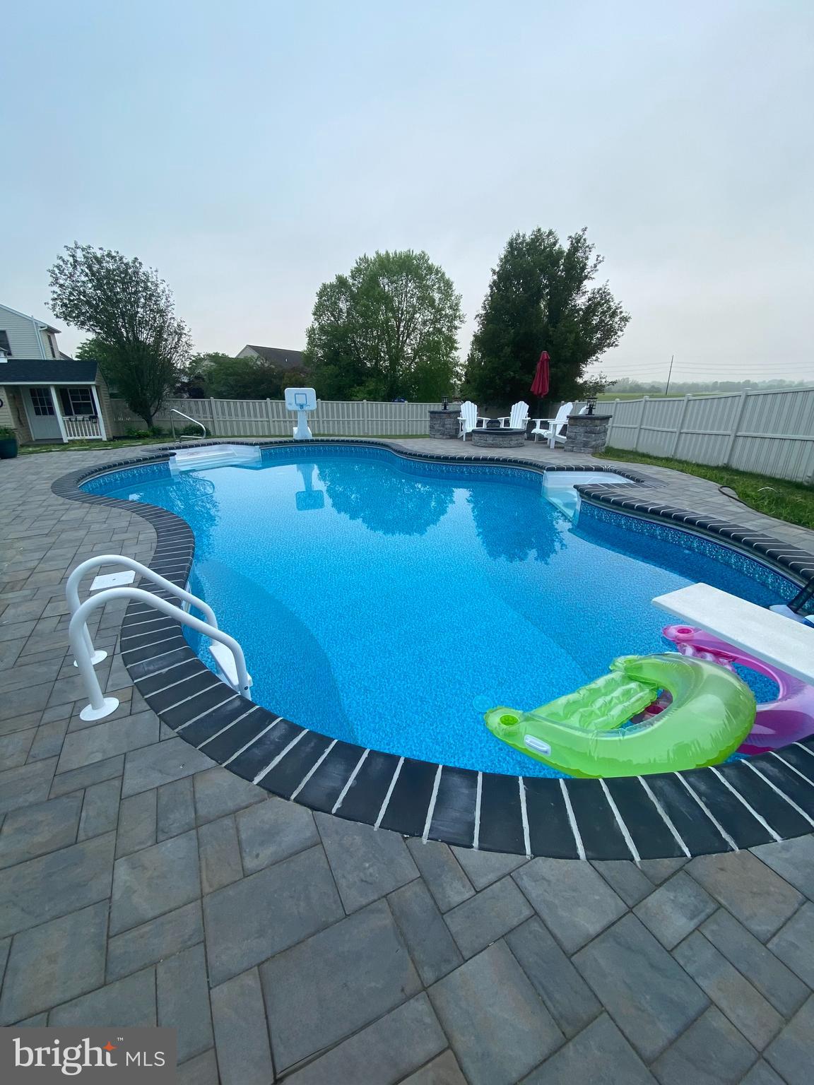 107 GOLD FINCH DRIVE