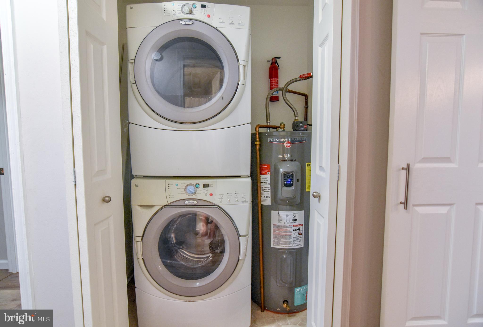 CHESAPEAKE COVE ESTATES - Residential Lease