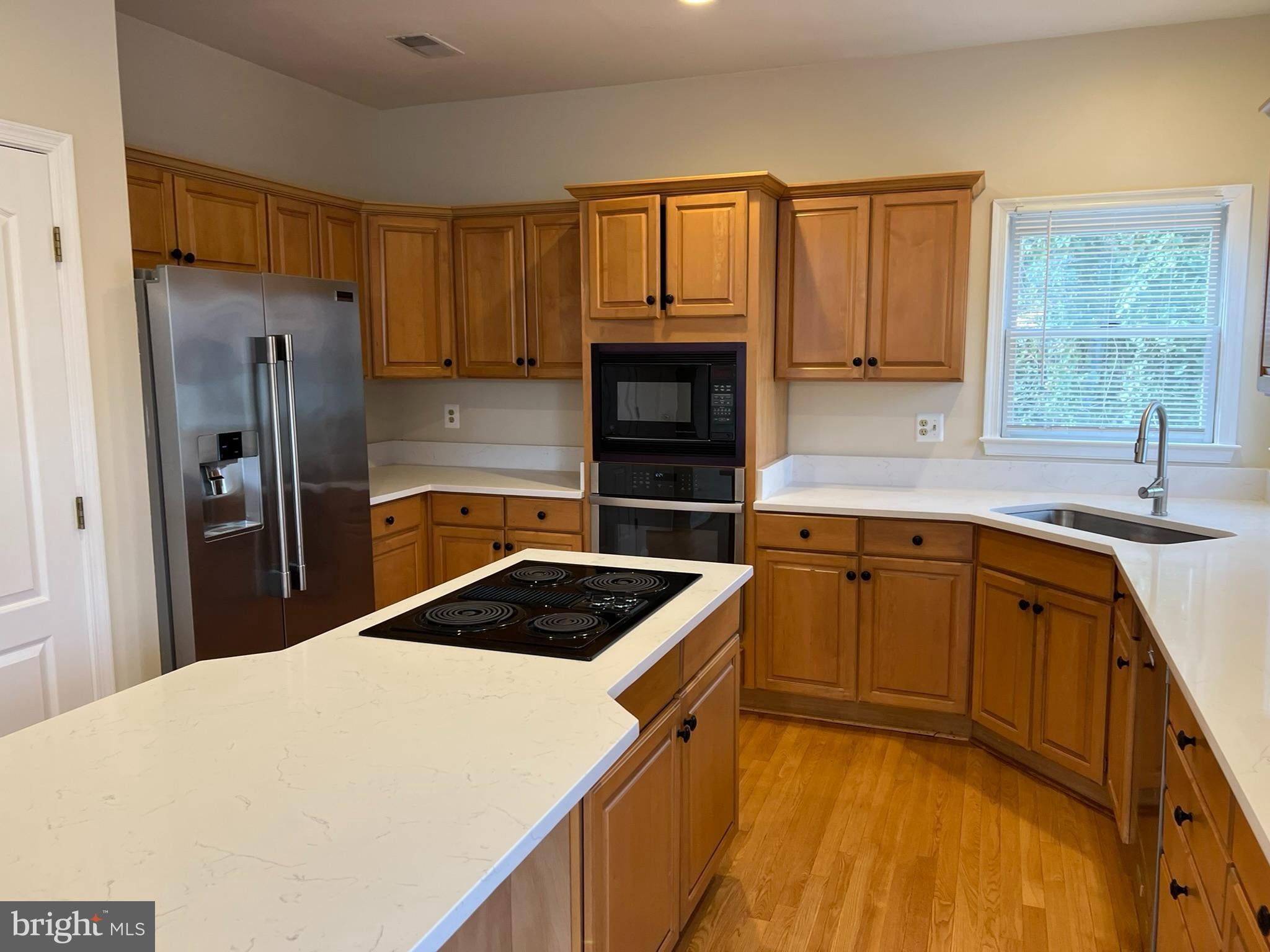 9425 SPRUCE TREE CIRCLE
