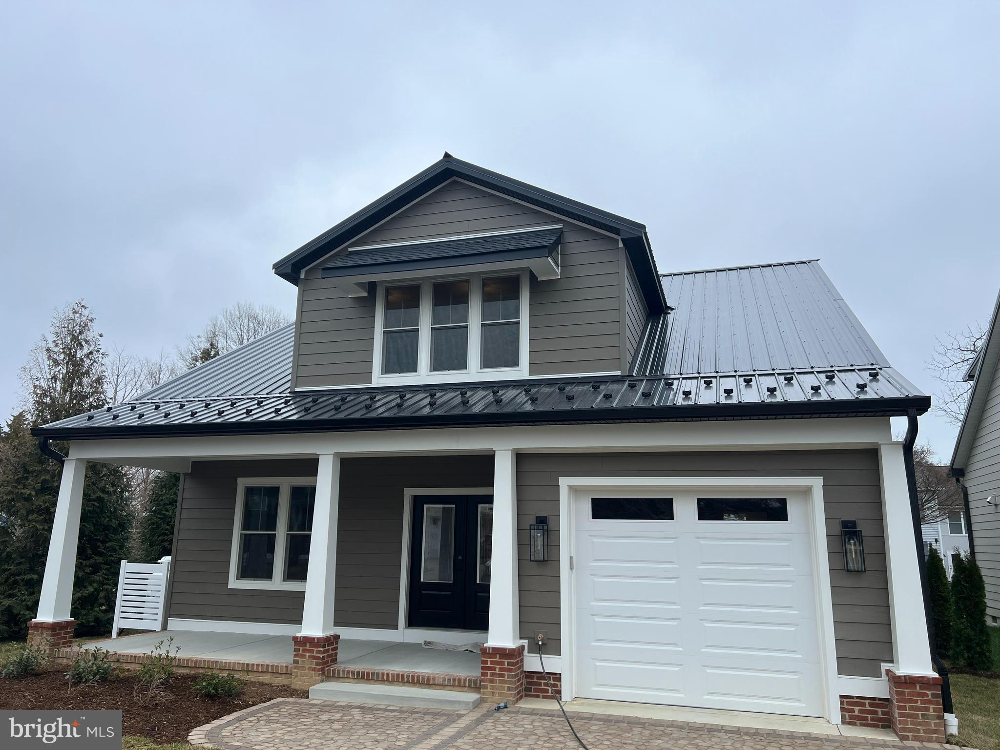 AVONDALE - Residential