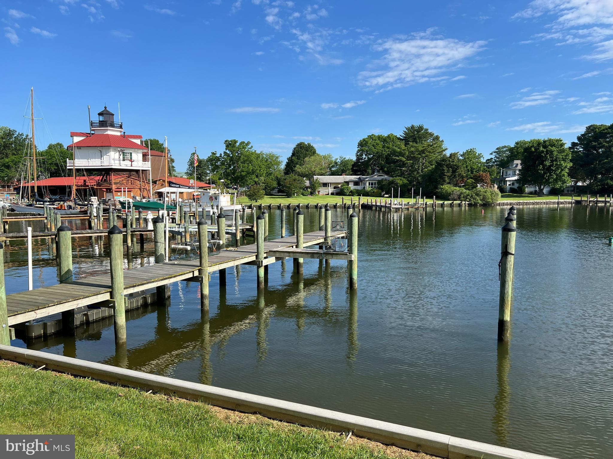 AVONDALE - Residential