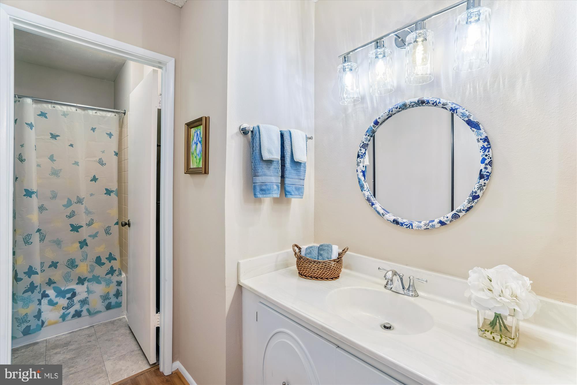 ROSSMOOR MUTUAL #14 - Residential