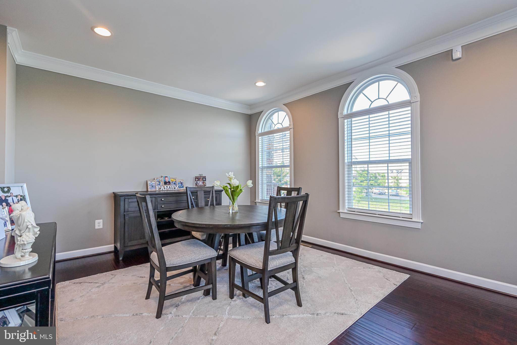 PMW FARMS - Residential