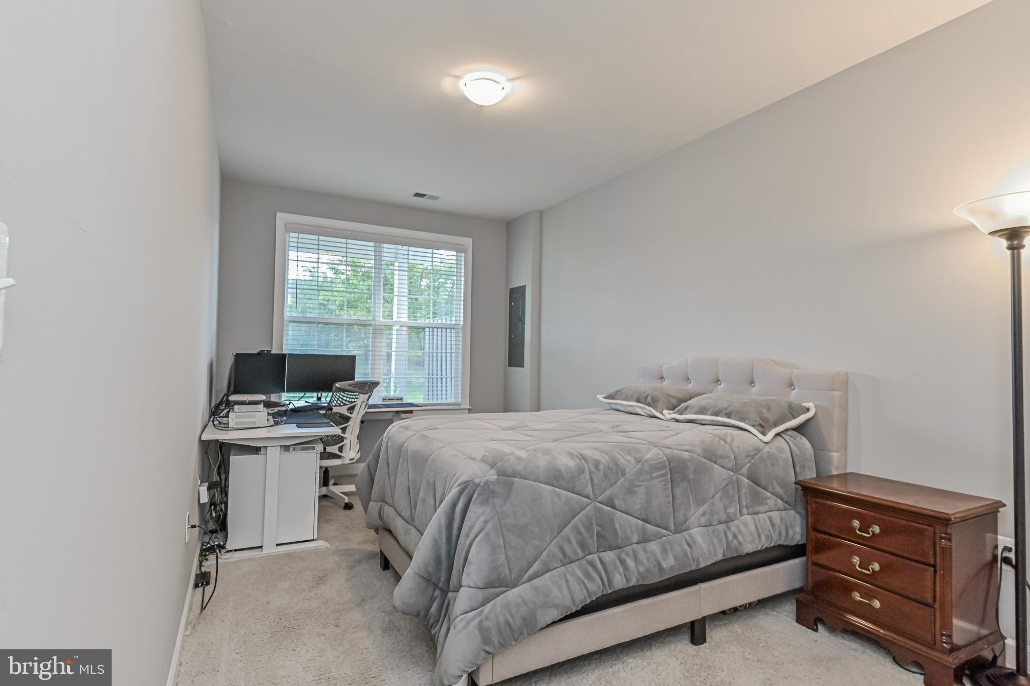 PMW FARMS - Residential