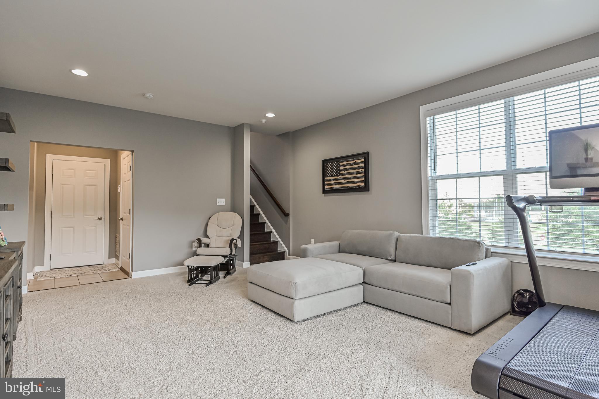 PMW FARMS - Residential