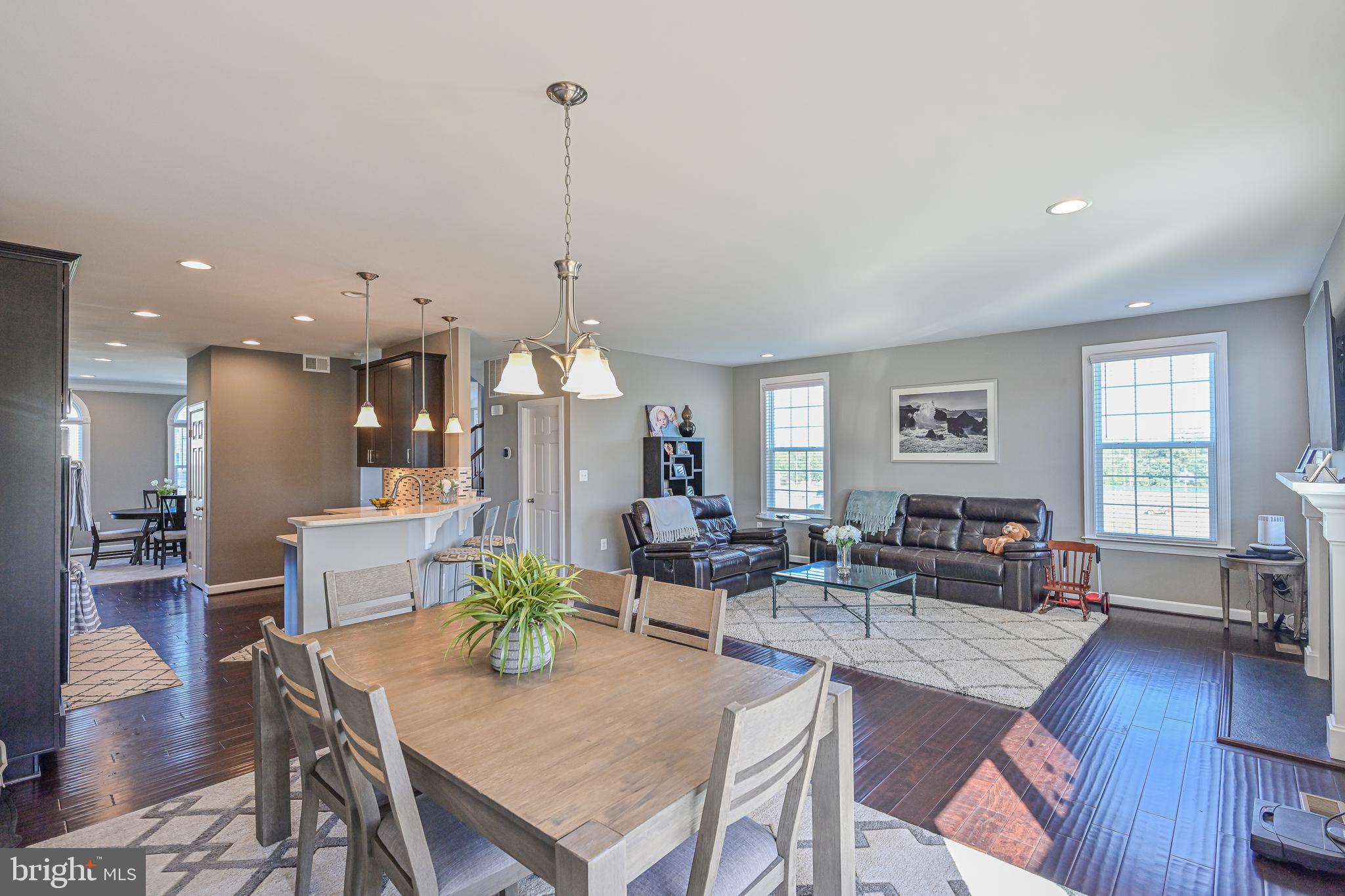 PMW FARMS - Residential