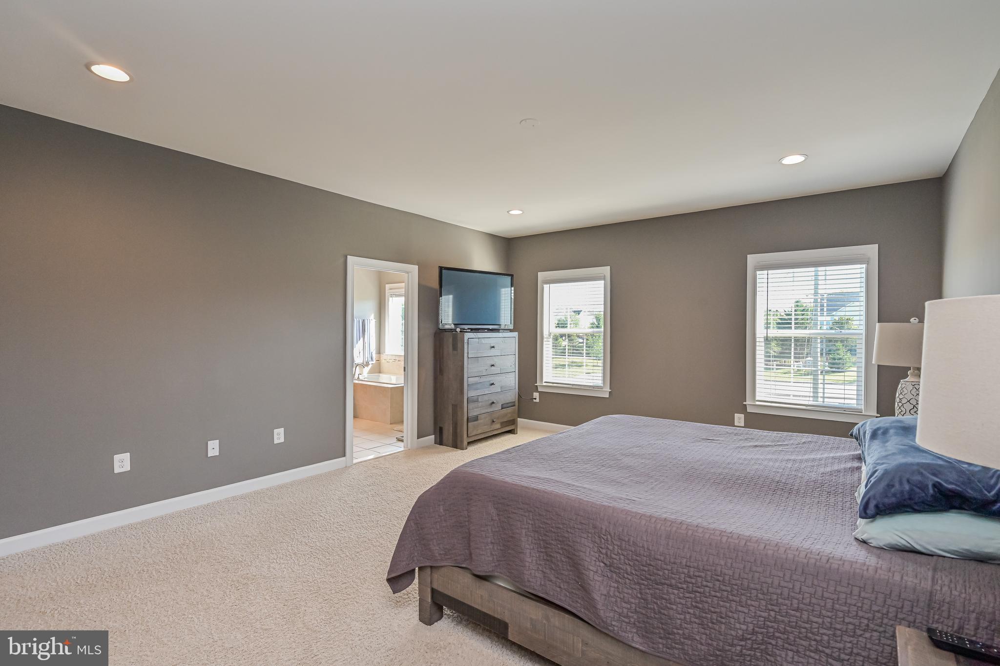 PMW FARMS - Residential