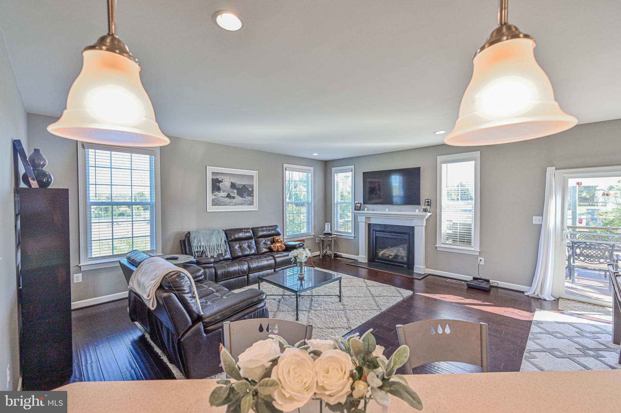 PMW FARMS - Residential