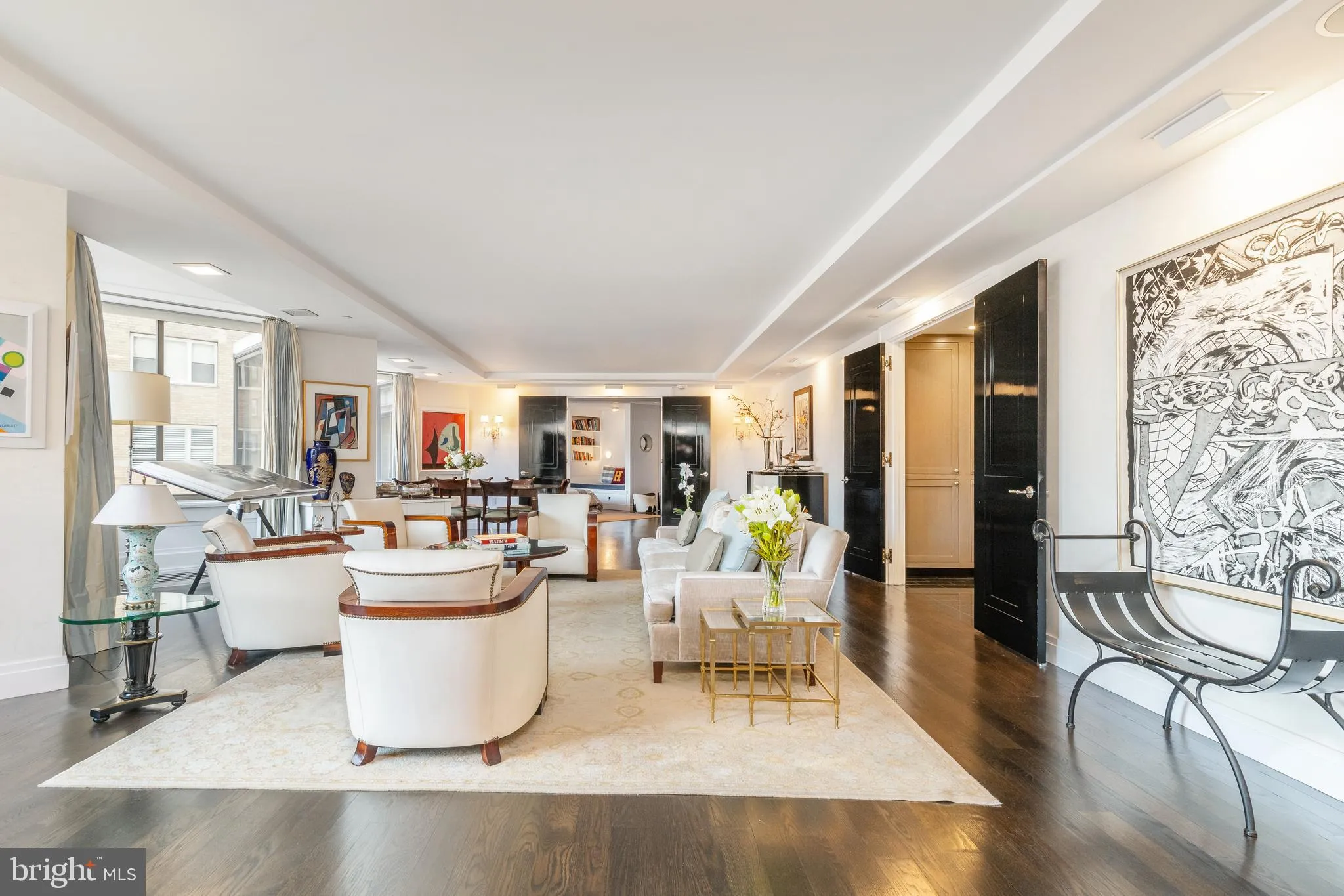 Philadelphia, Pennsylvania 19103, United States, 3 Bedrooms Bedrooms, ,4 BathroomsBathrooms,Residential,Contingent,66258