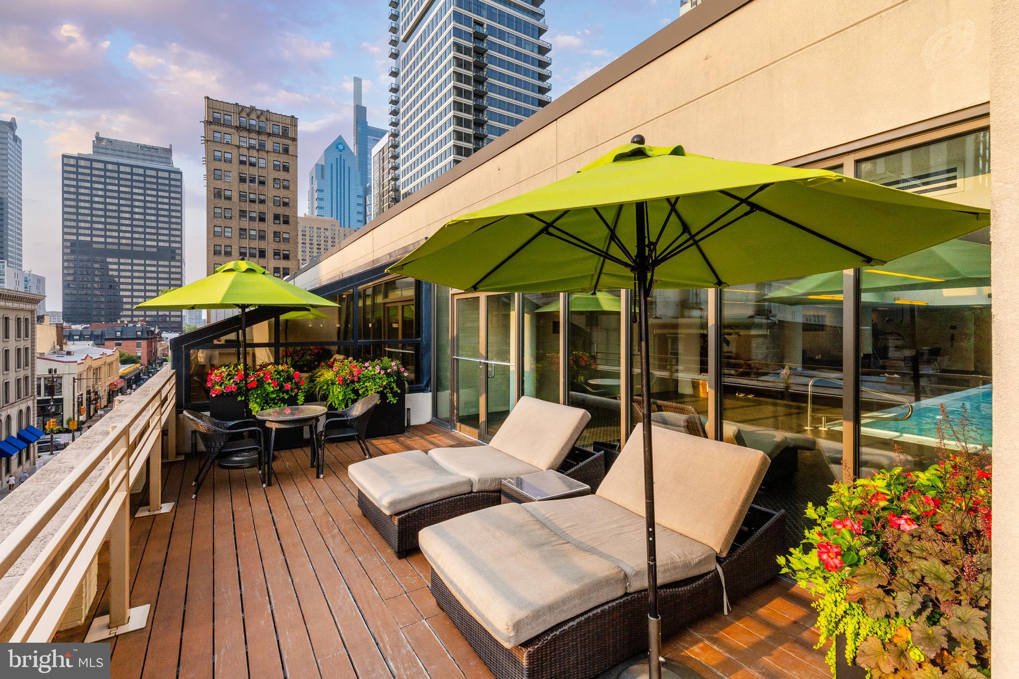 RITTENHOUSE SQUARE - Residential