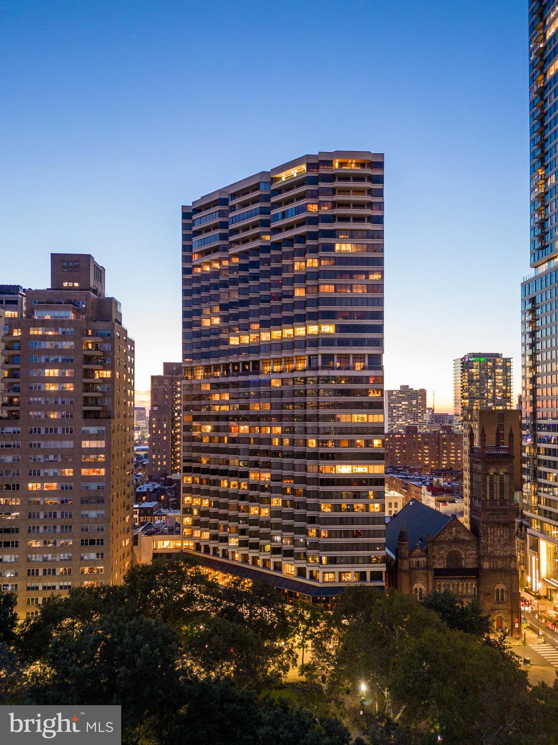 RITTENHOUSE SQUARE - Residential
