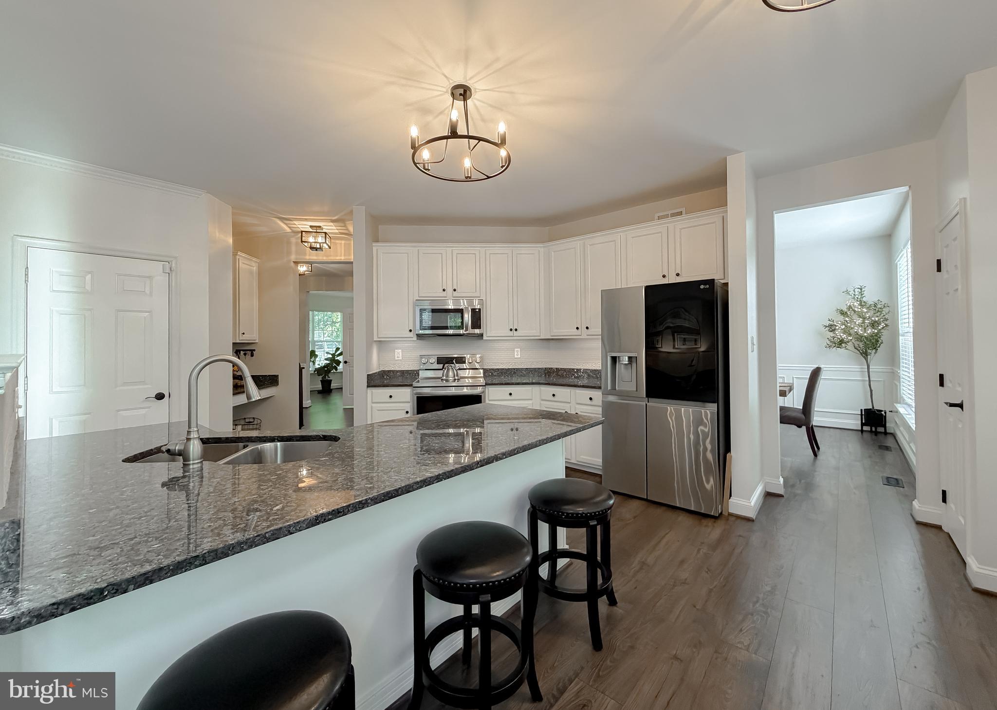 DAHLIA PARK OF WILDEWOOD - Residential