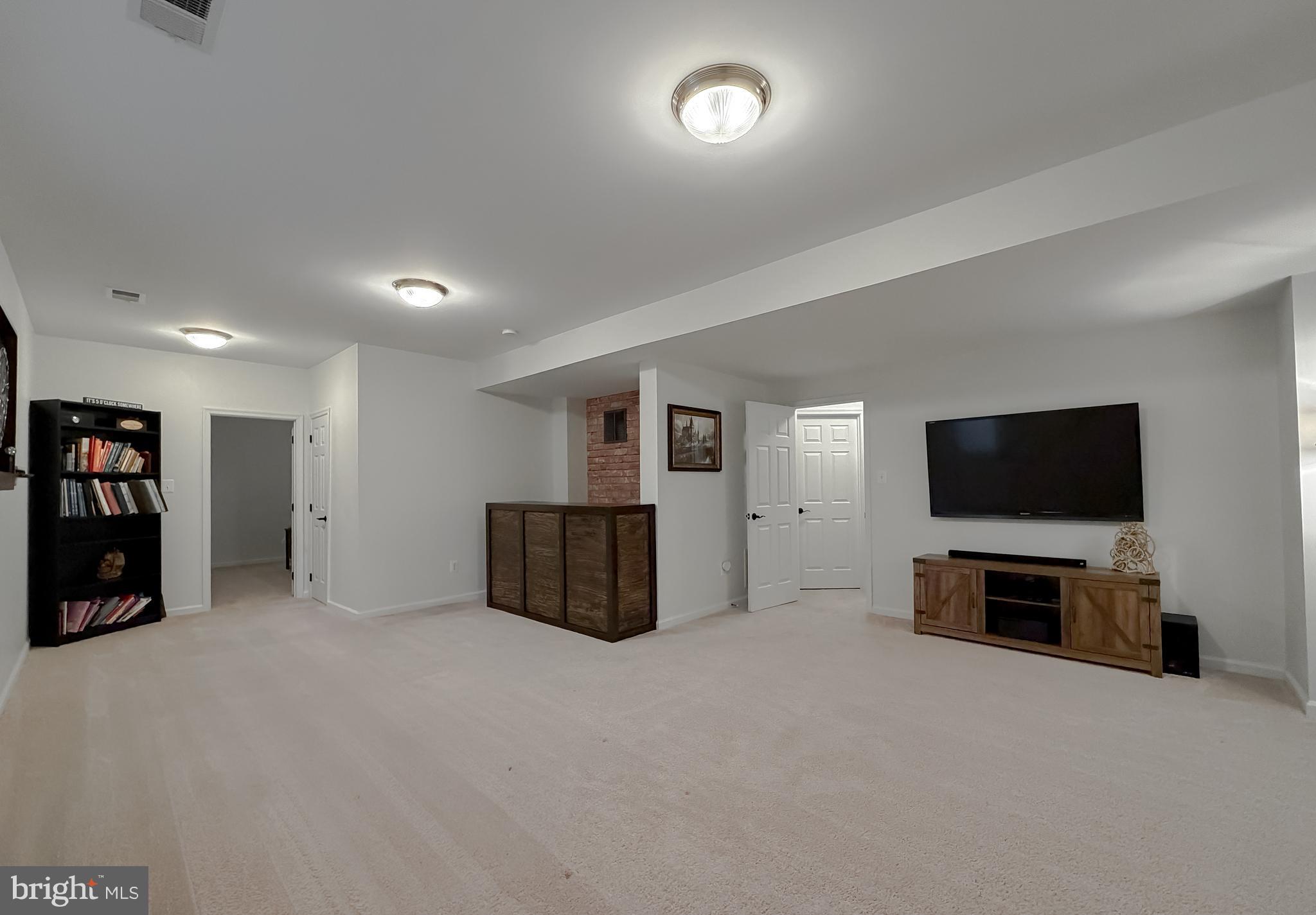 DAHLIA PARK OF WILDEWOOD - Residential