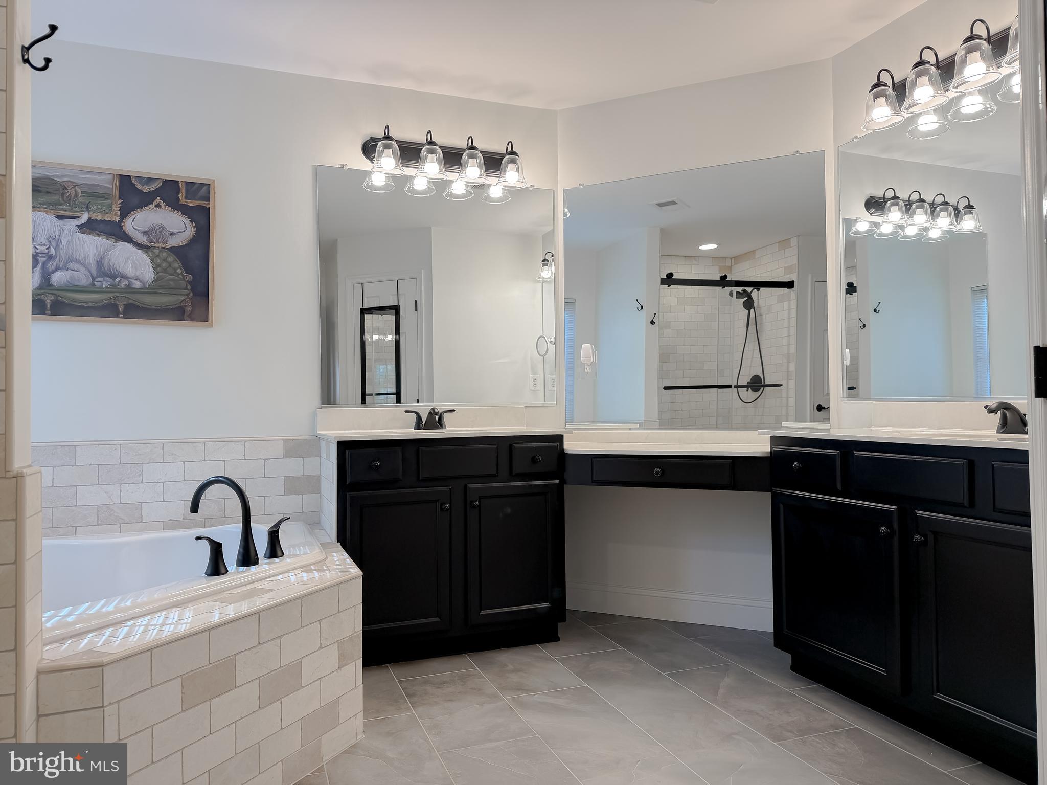 DAHLIA PARK OF WILDEWOOD - Residential