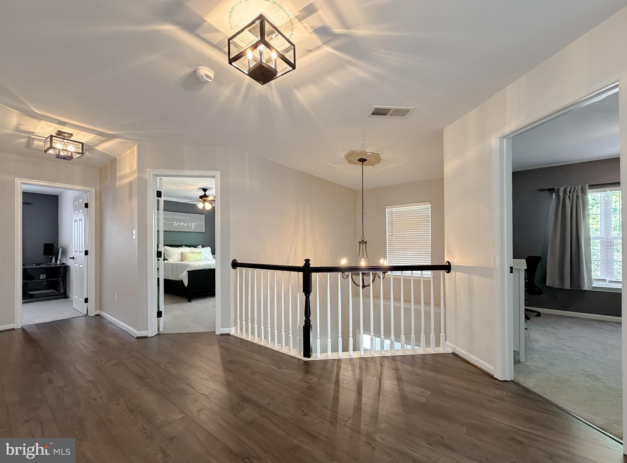 DAHLIA PARK OF WILDEWOOD - Residential