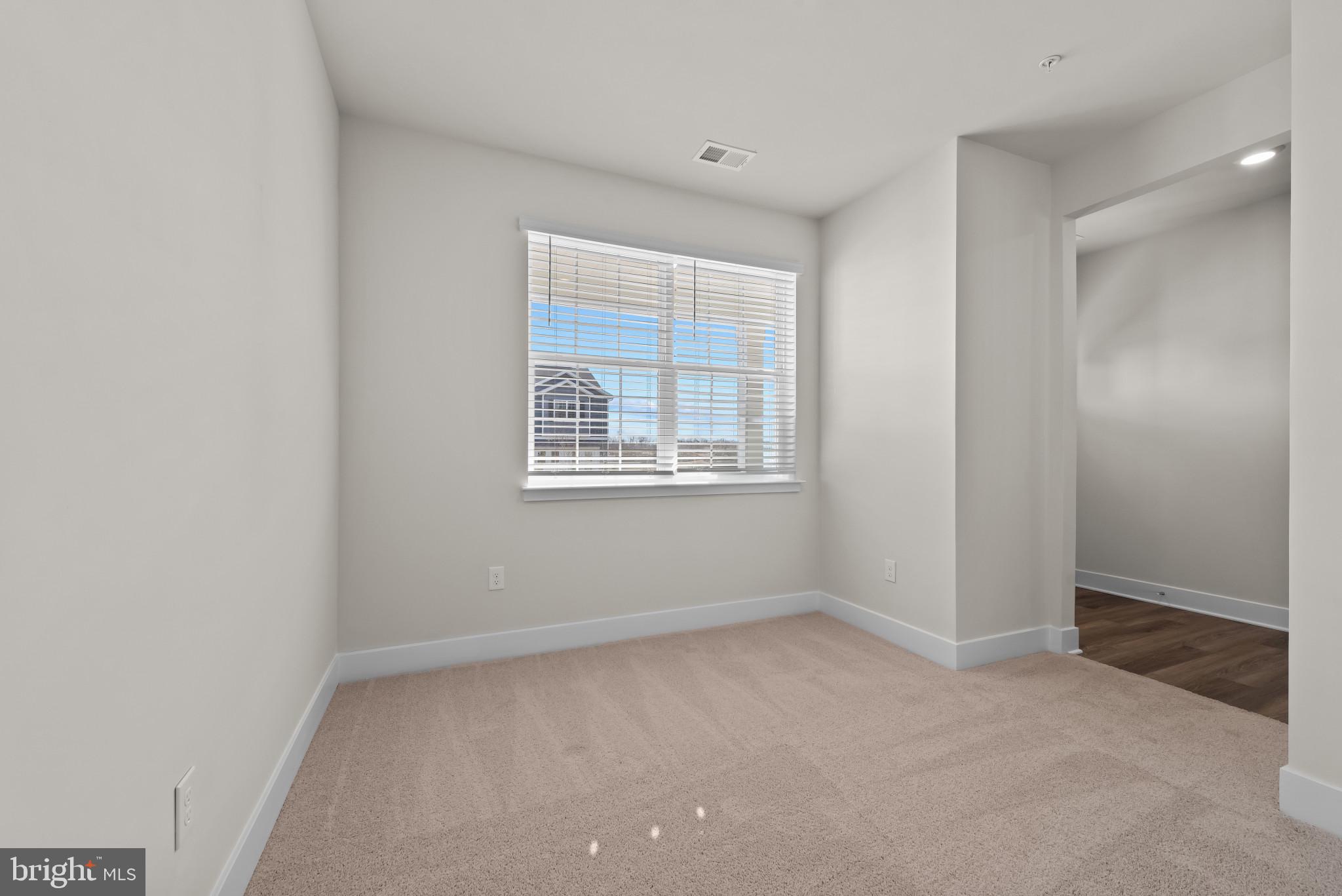 PINEGROVE - Residential