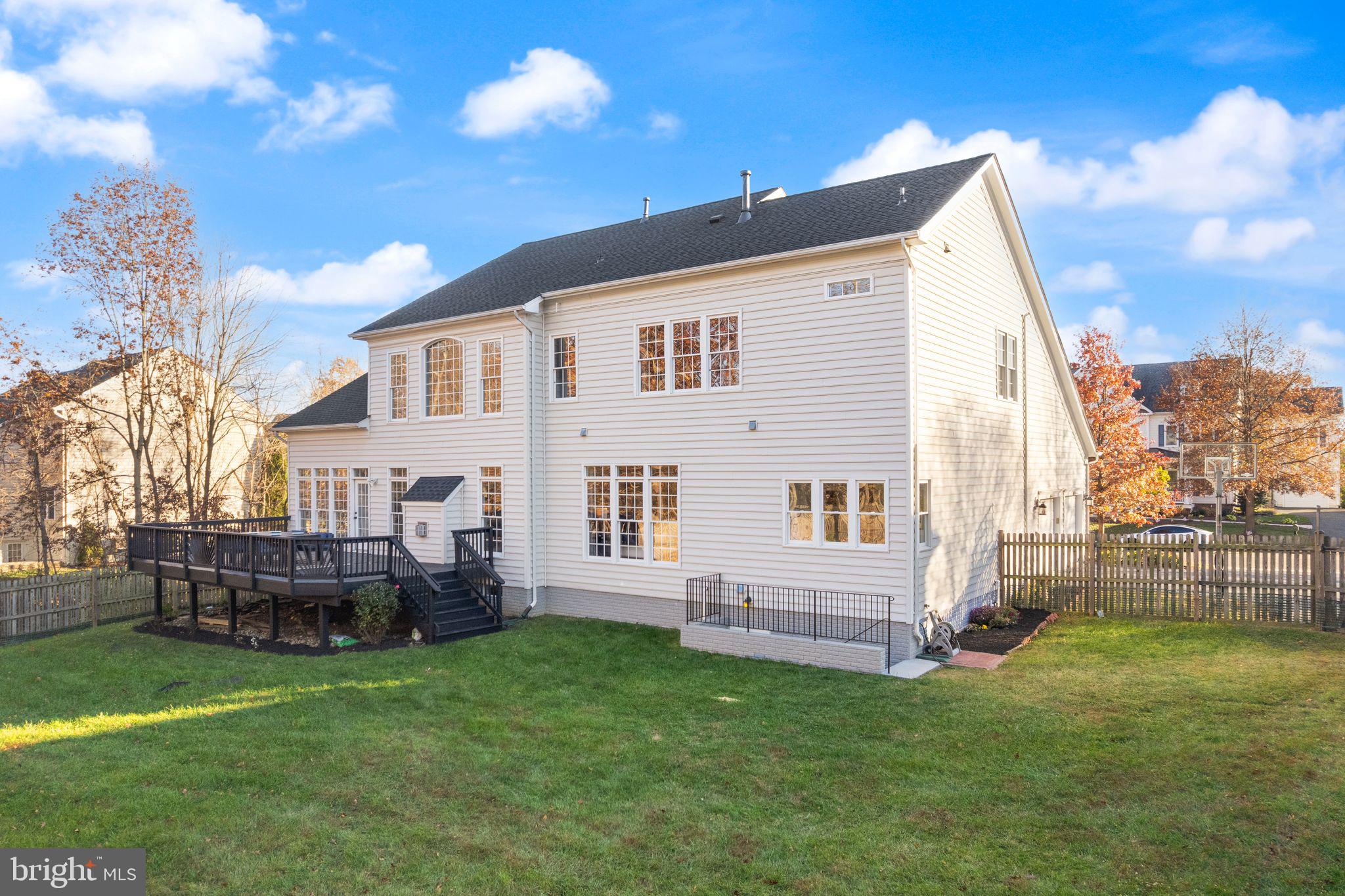 WESTVIEW ESTATES - Residential