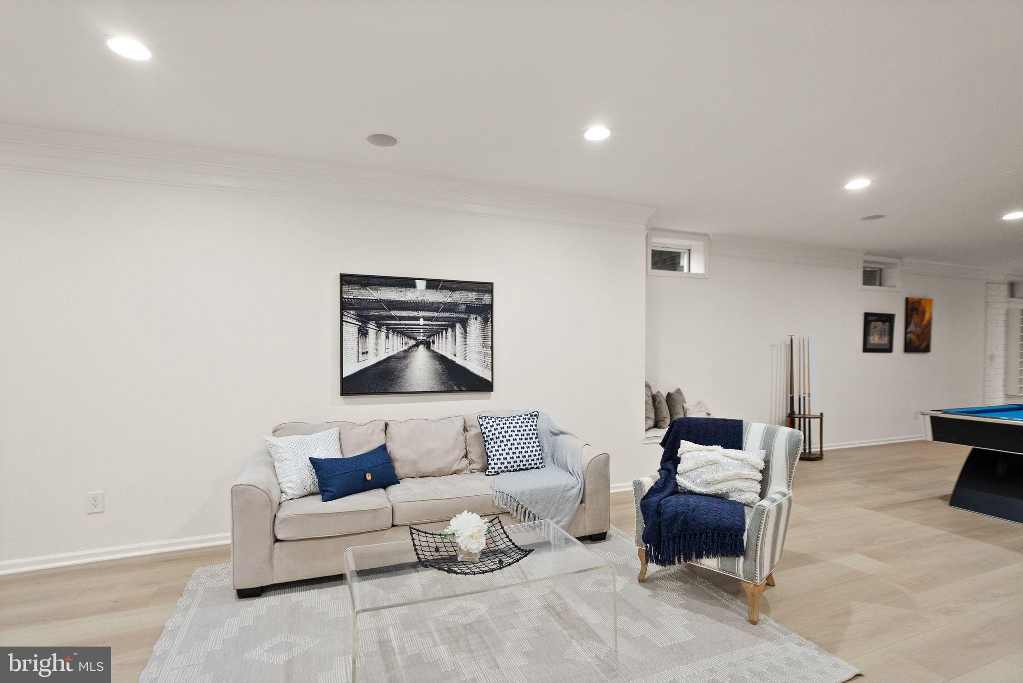 WESTVIEW ESTATES - Residential