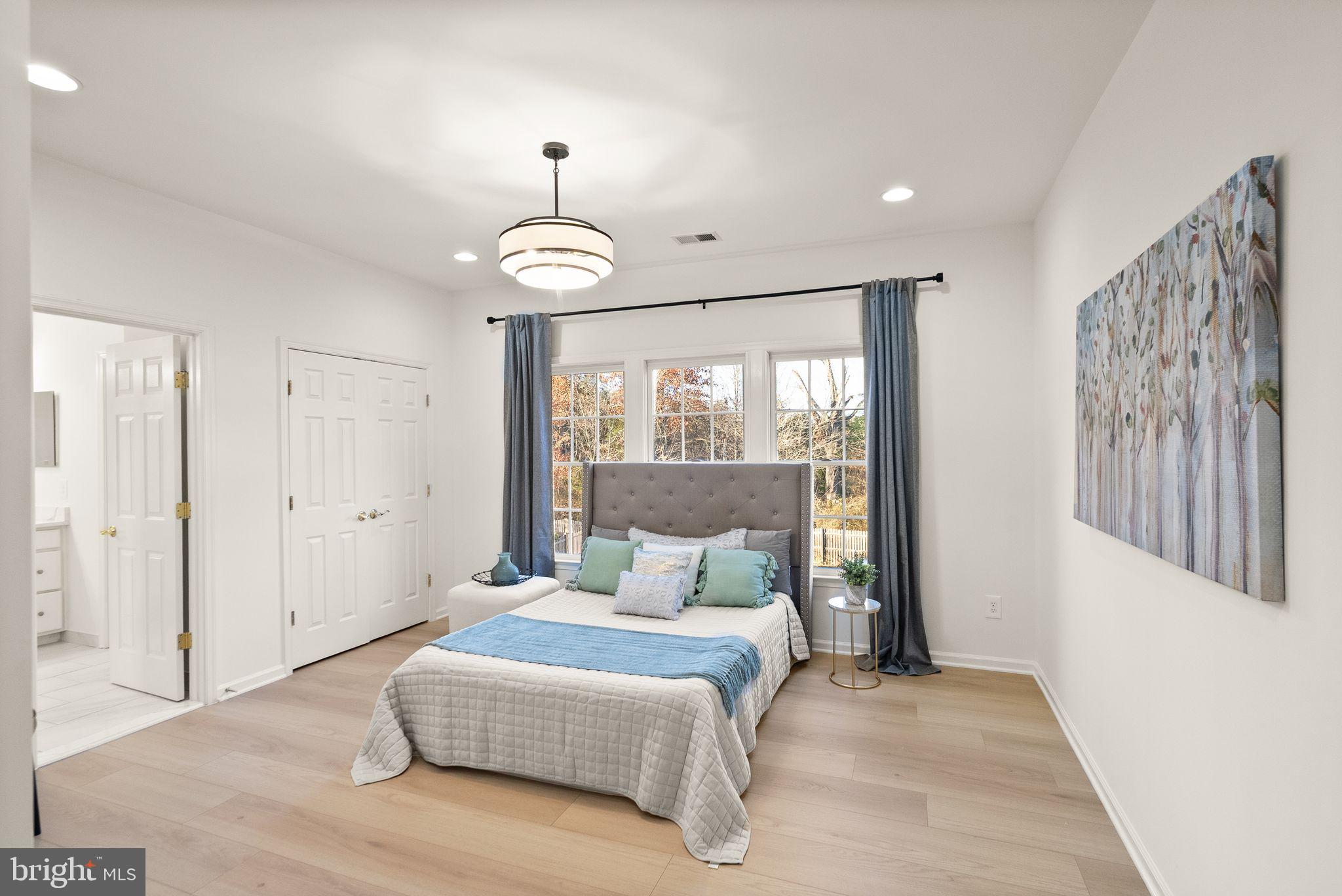 WESTVIEW ESTATES - Residential