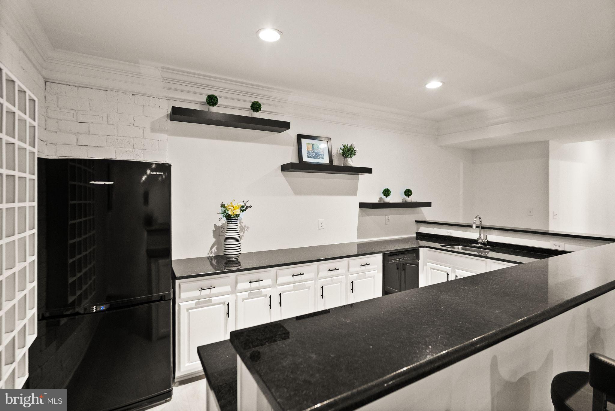 WESTVIEW ESTATES - Residential