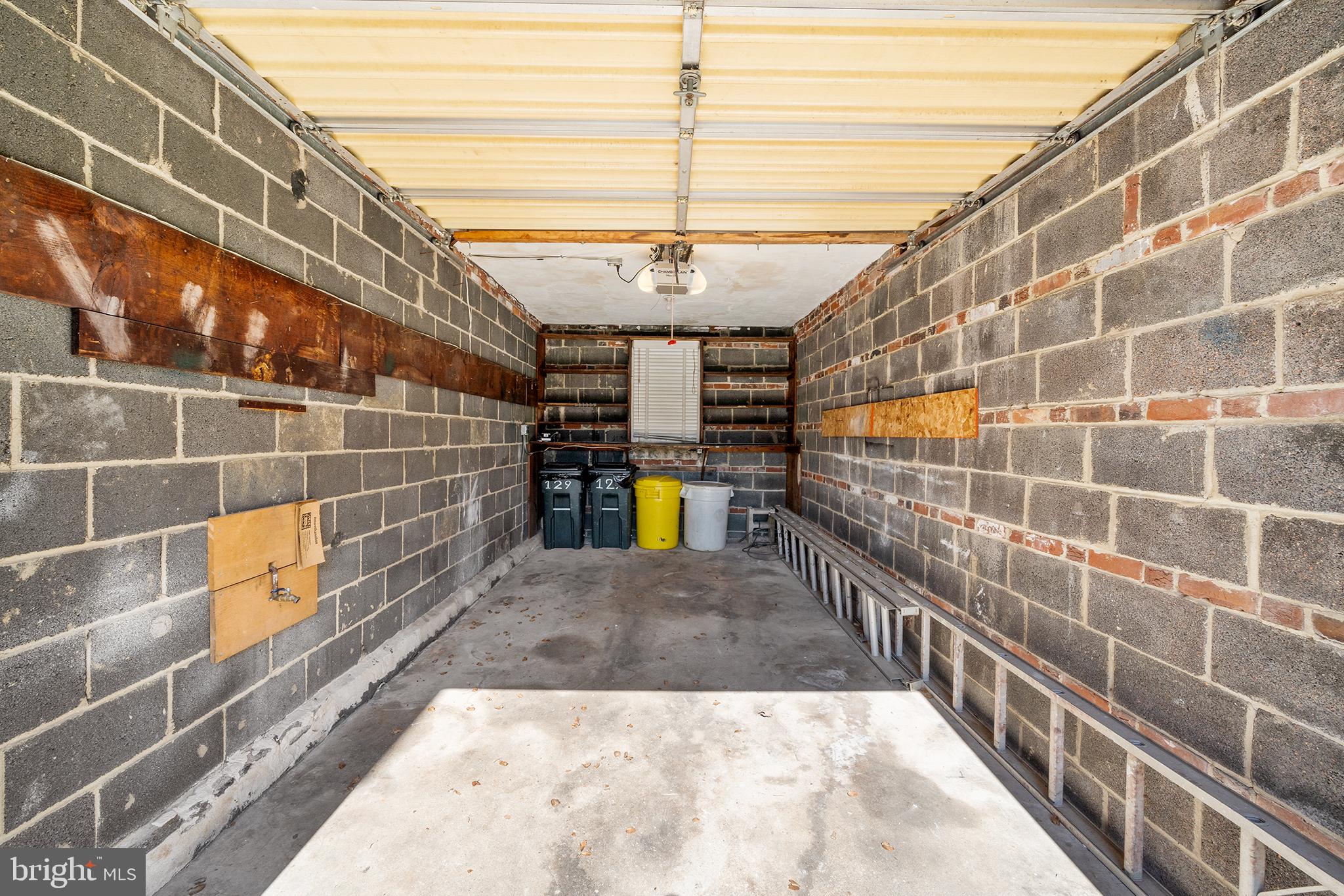 PENN WYNNE - Residential