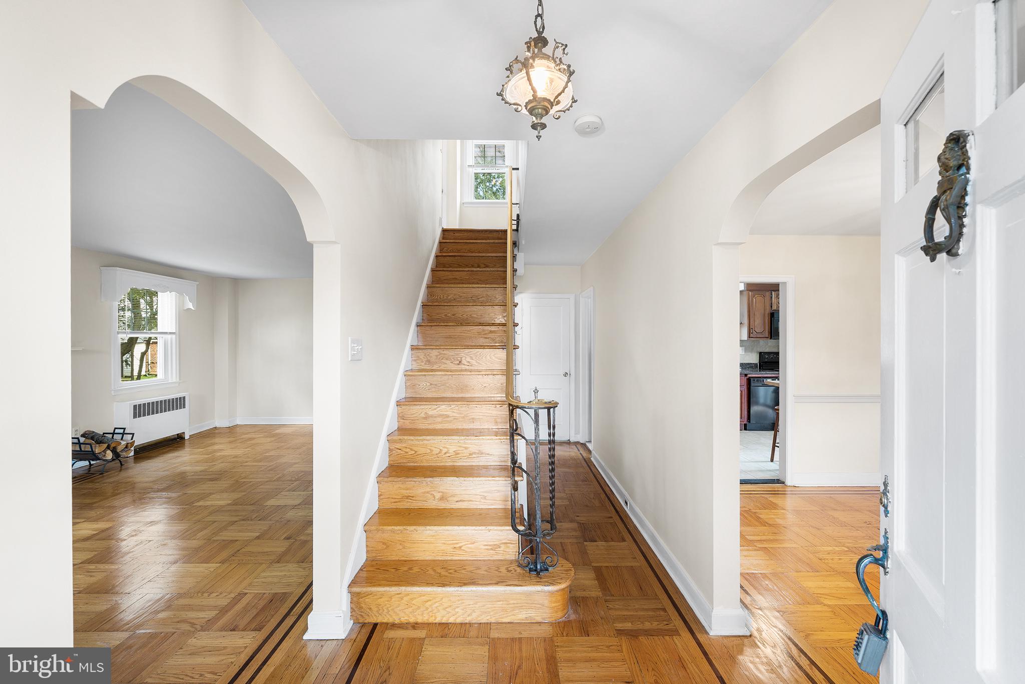 PENN WYNNE - Residential