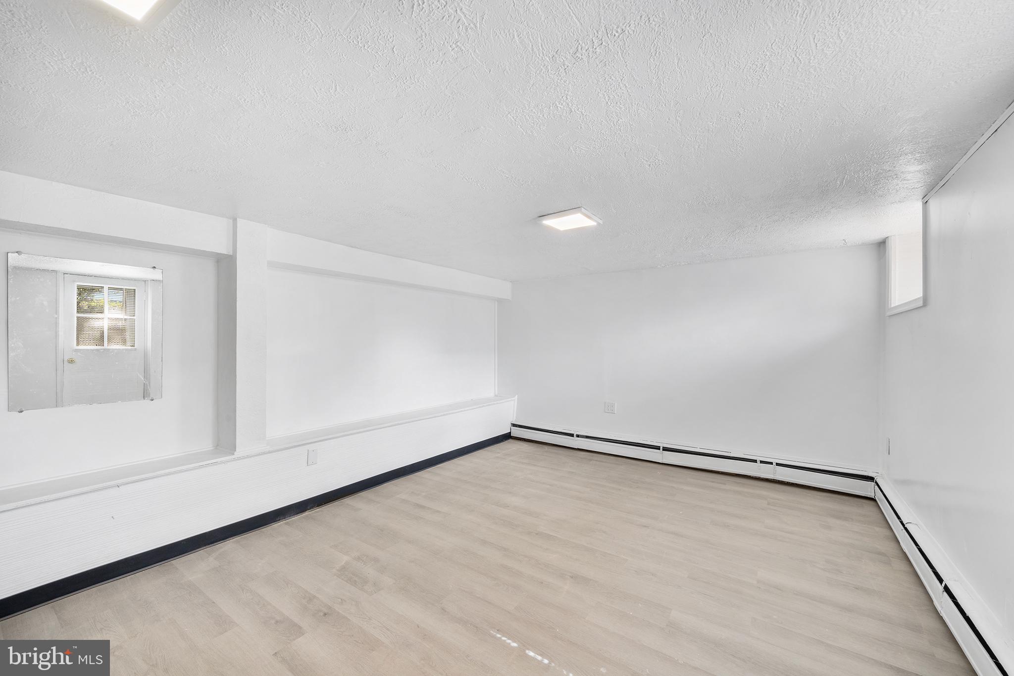 PENN WYNNE - Residential