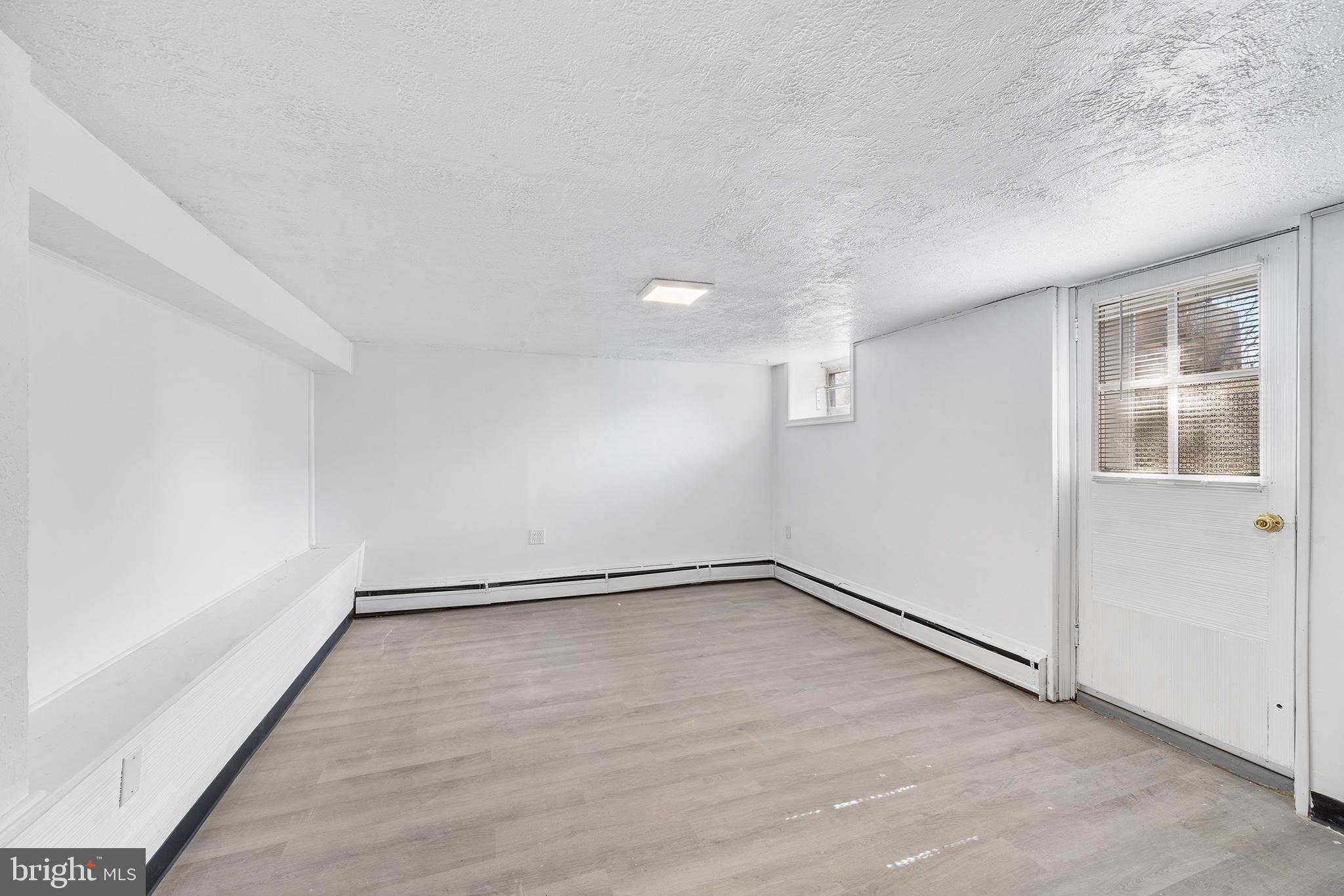 PENN WYNNE - Residential