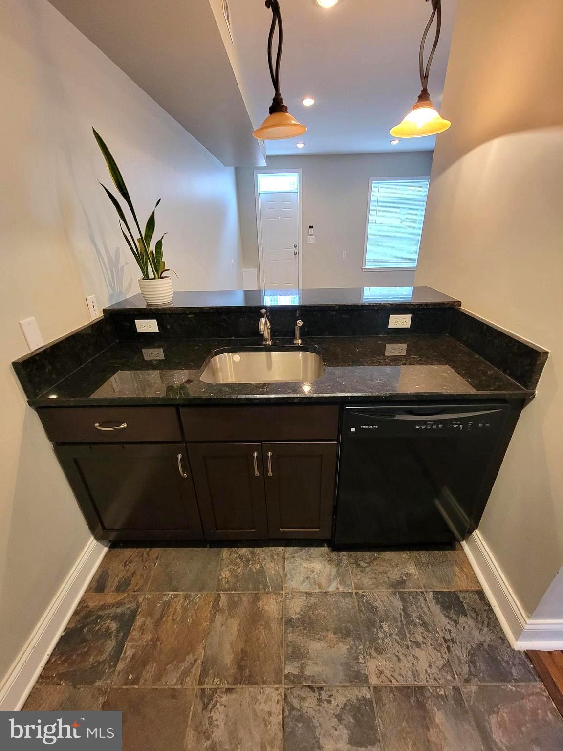 FELLS POINT HISTORIC DISTRICT - Residential Lease